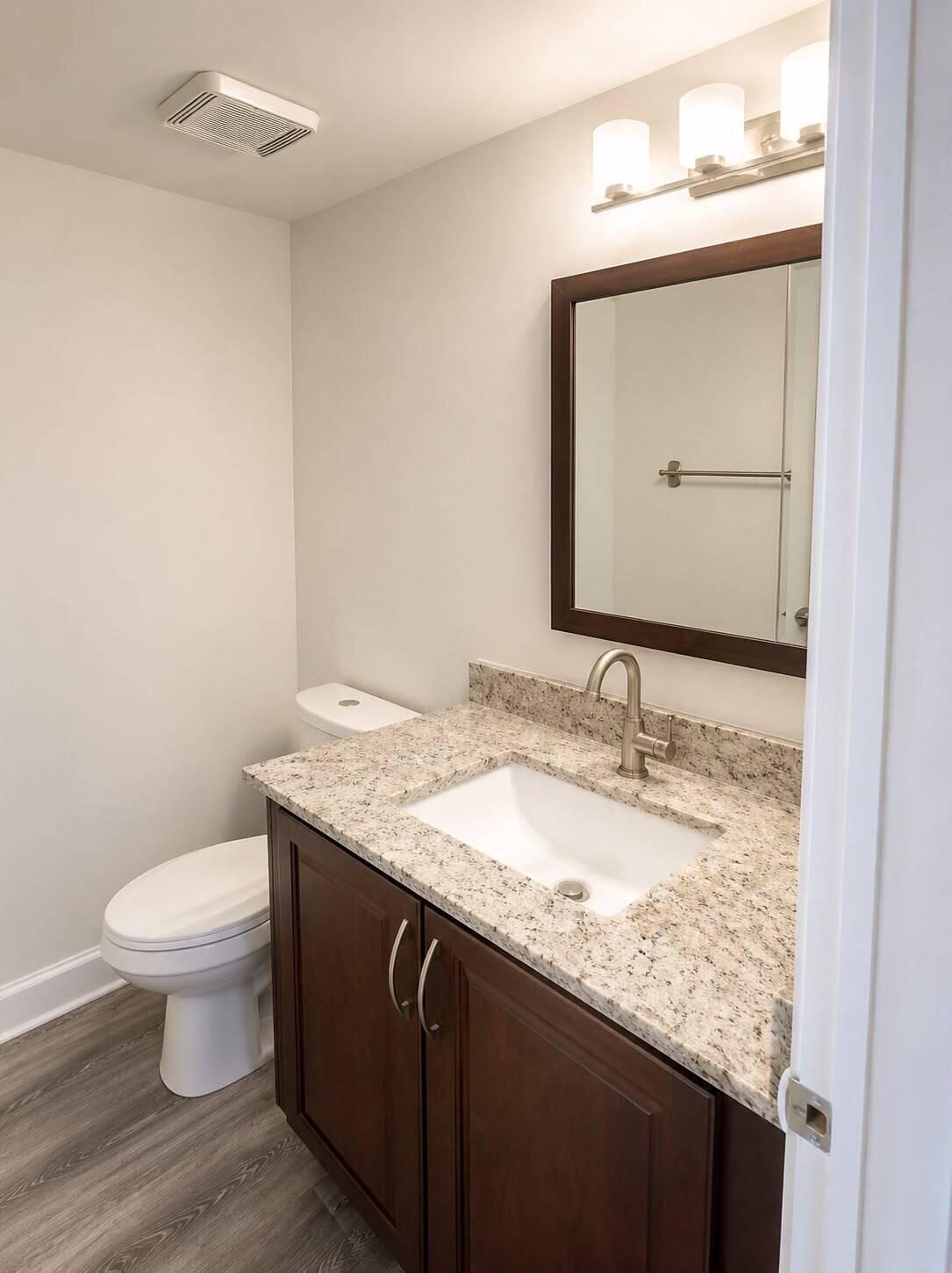 700 Nottingham Circle E Property Photo 6