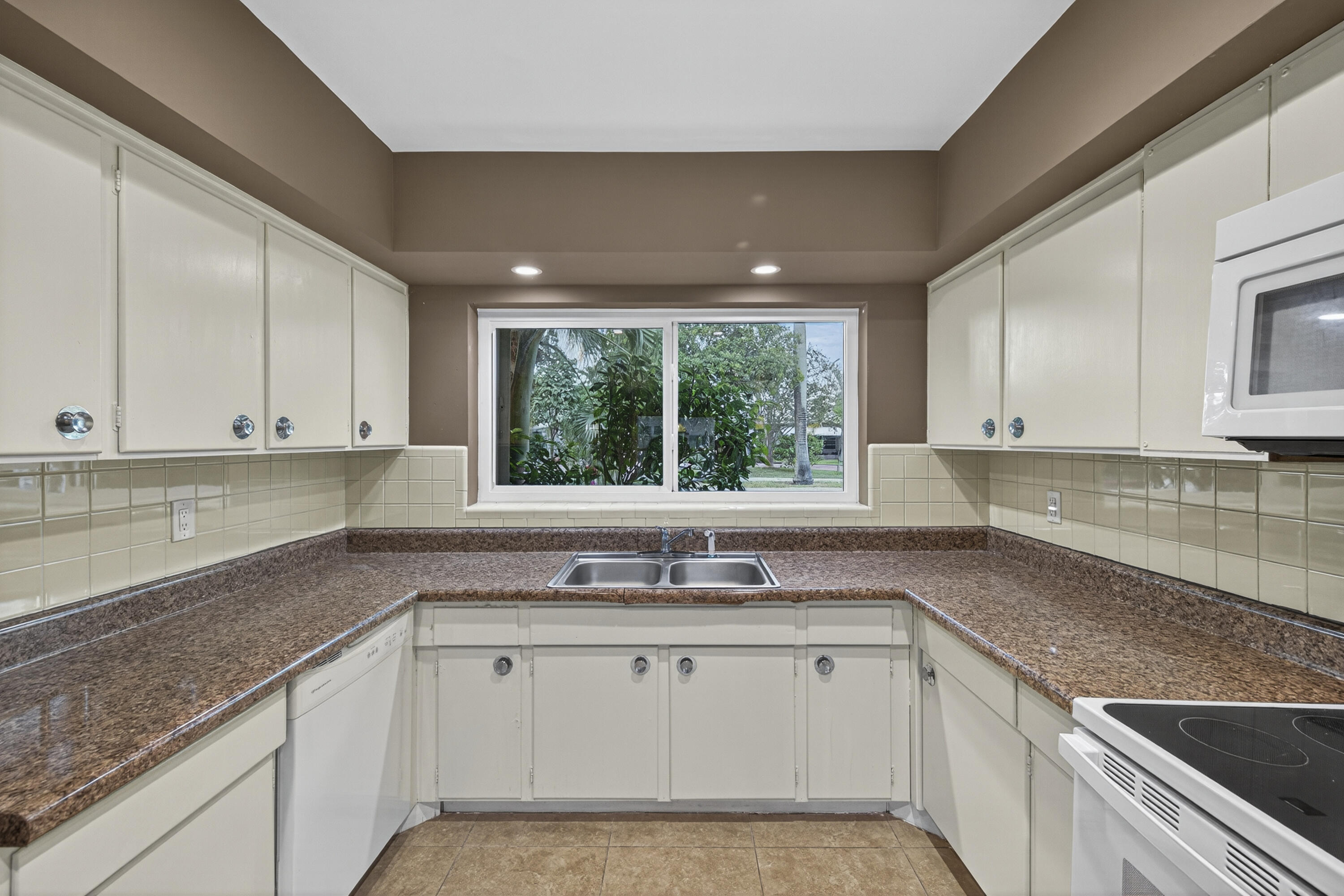 2750 Se 3rd Street Property Photo 50