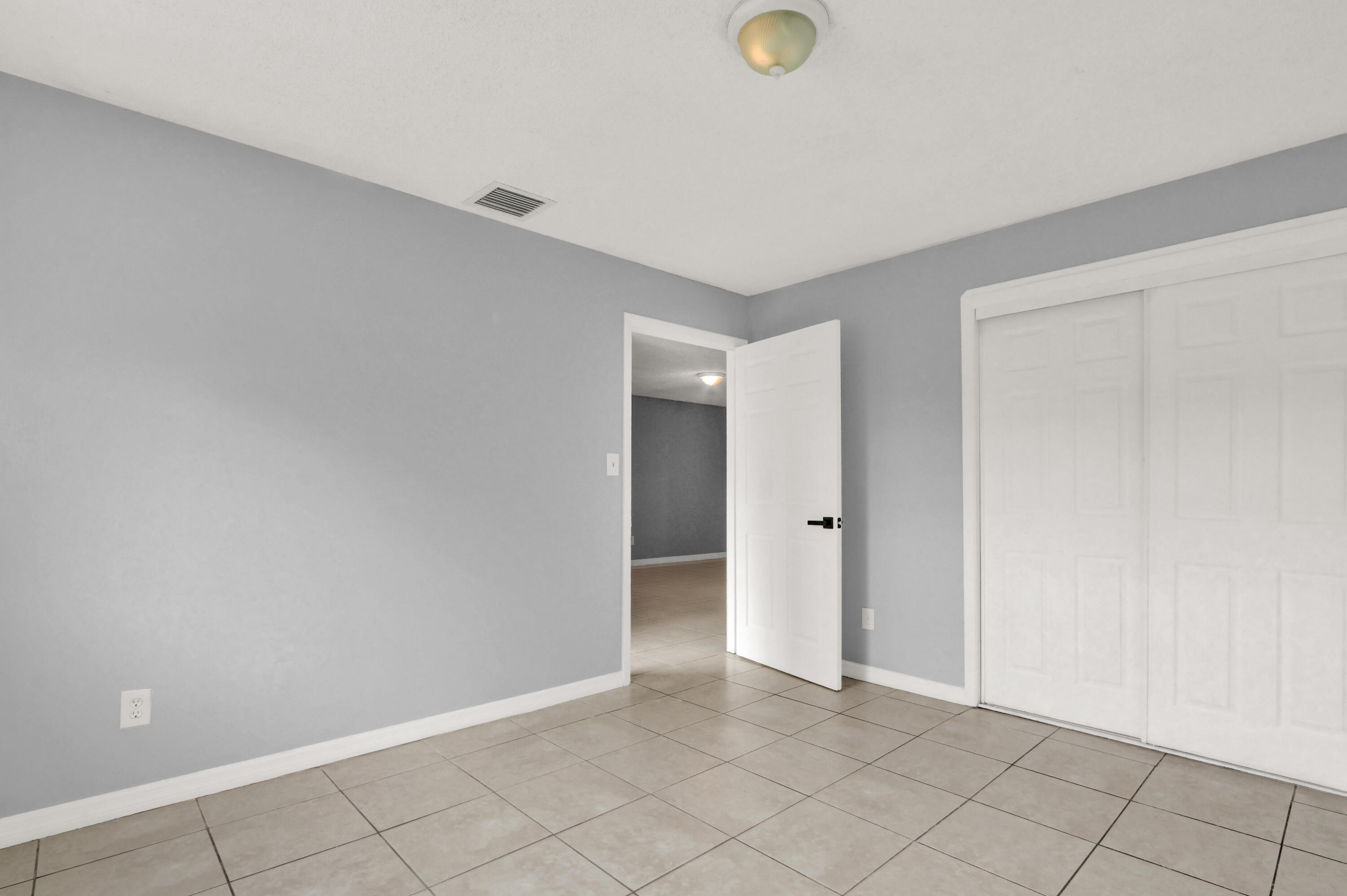 3208 Louisiana Avenue Property Photo 5