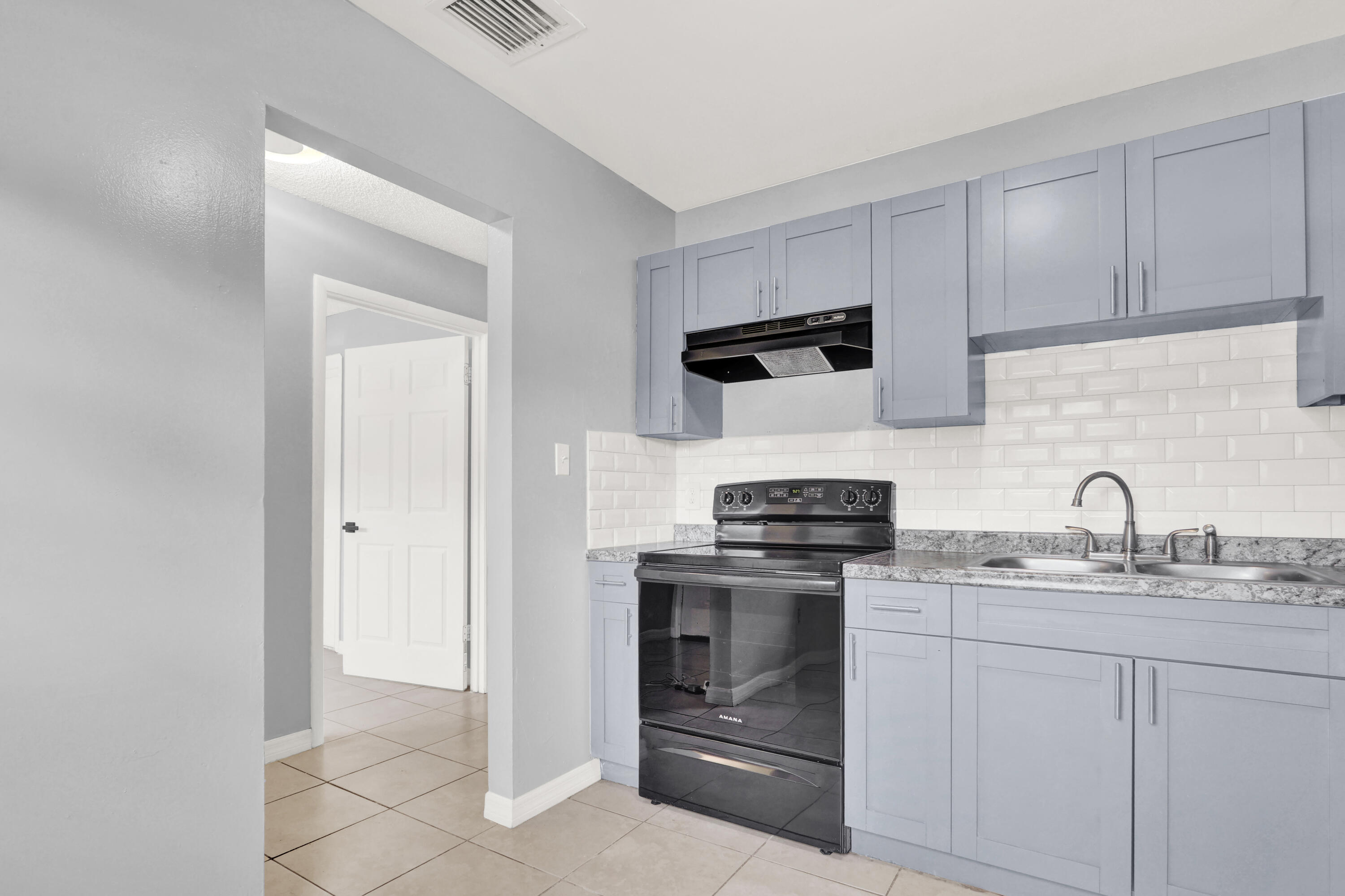 3208 Louisiana Avenue Property Photo 11