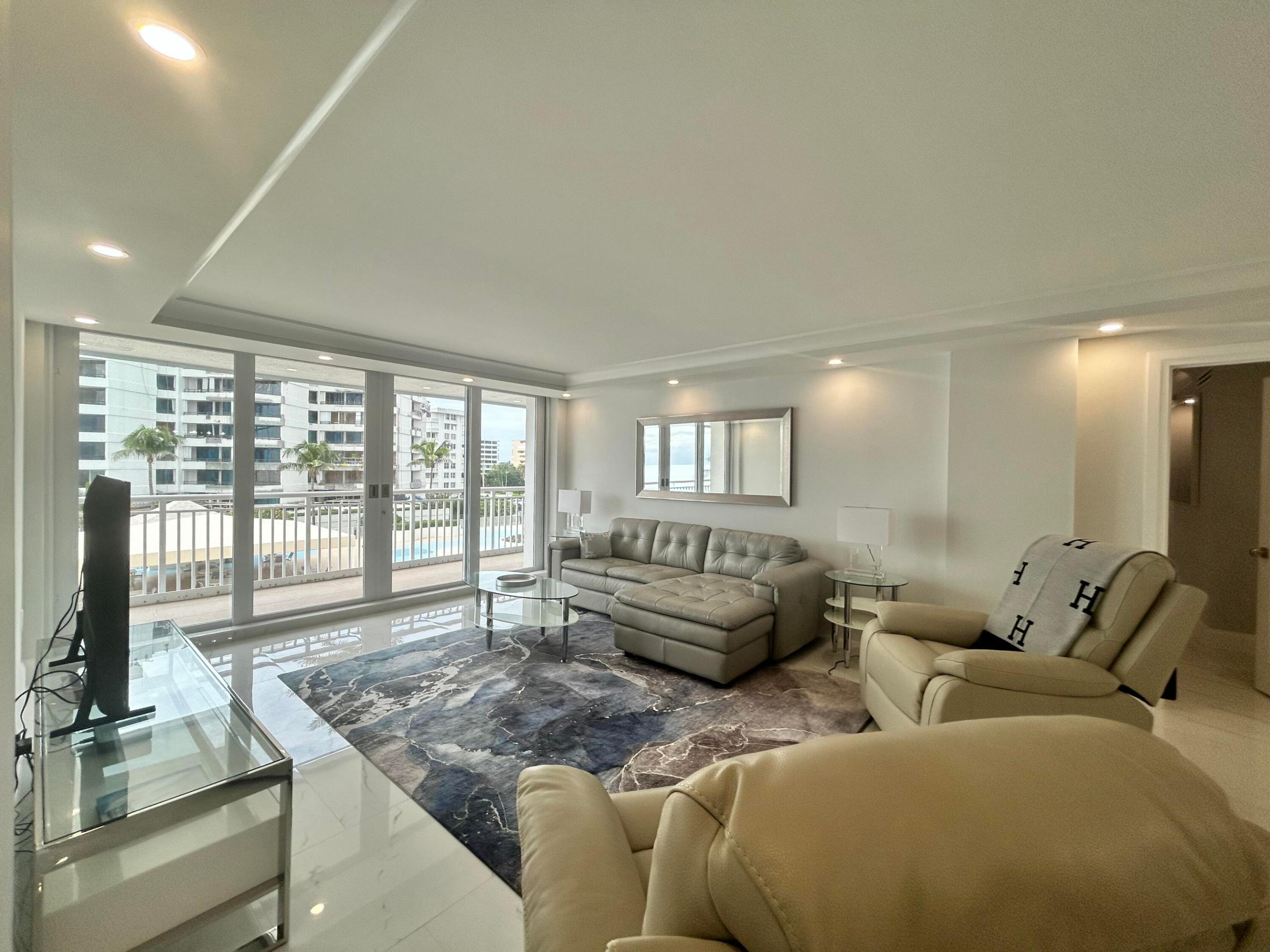 3546 S Ocean Boulevard 405 Property Photo 5