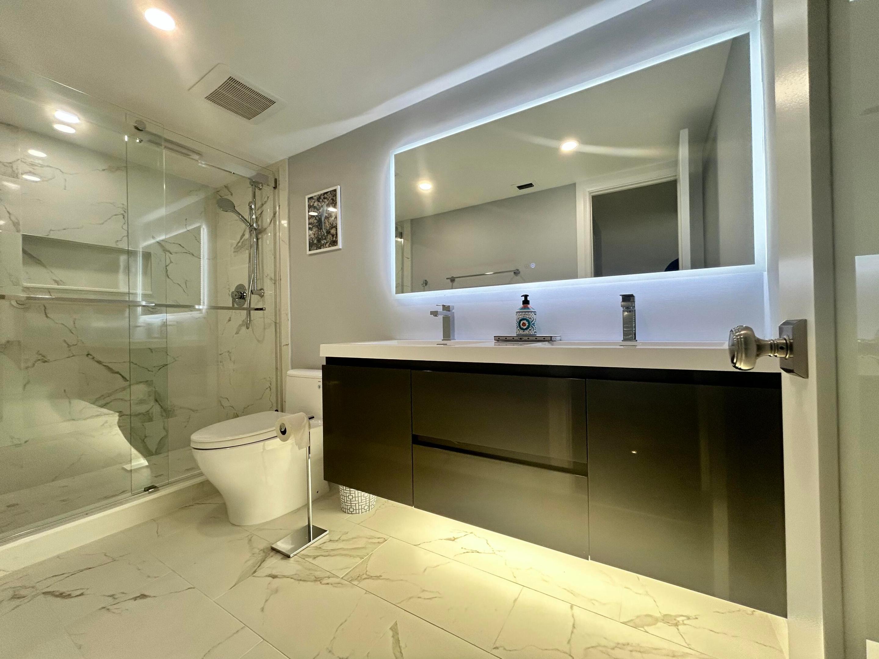 3546 S Ocean Boulevard 405 Property Photo 16