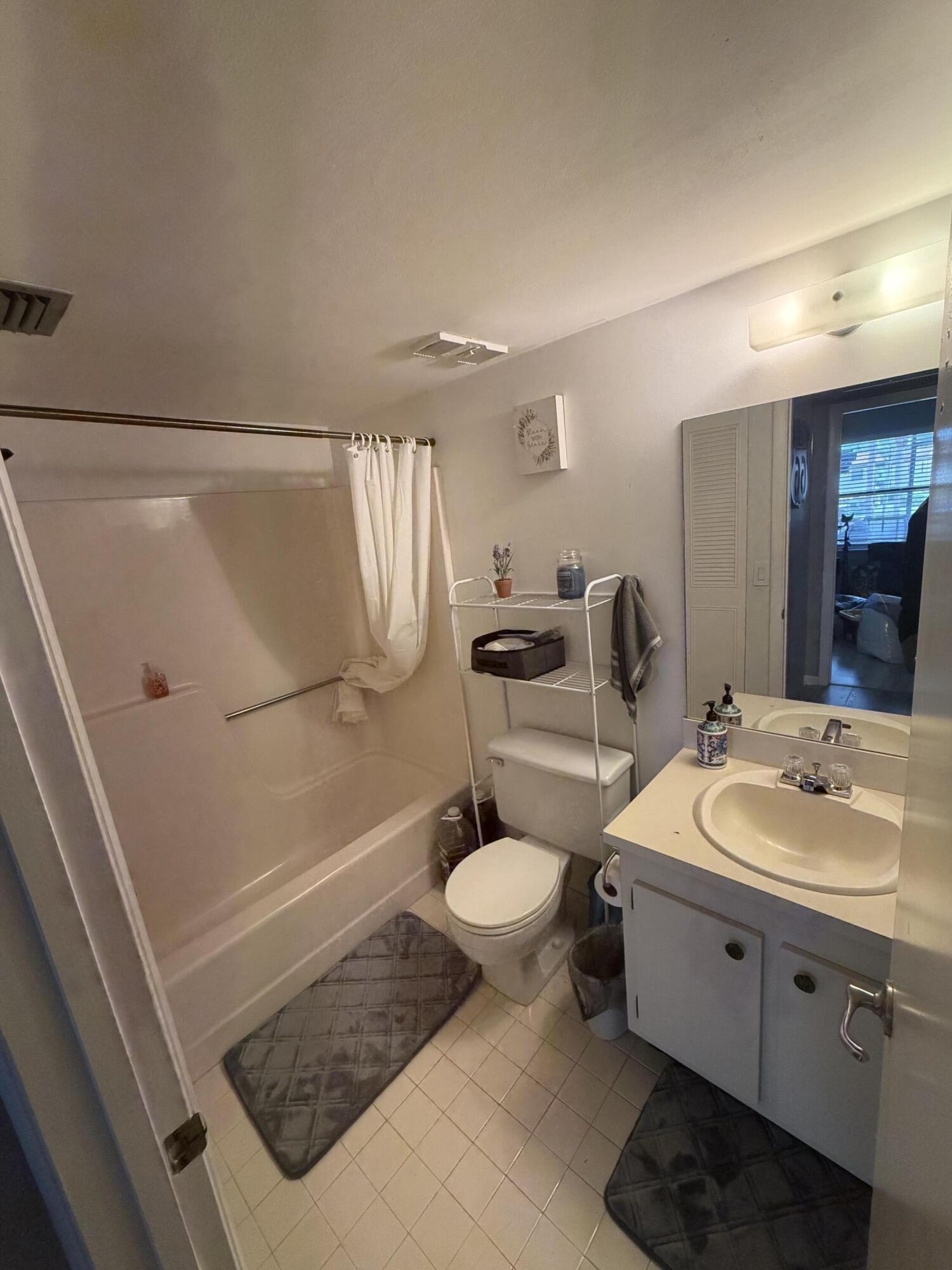 7161 Golf Colony Court 201 Property Photo 10