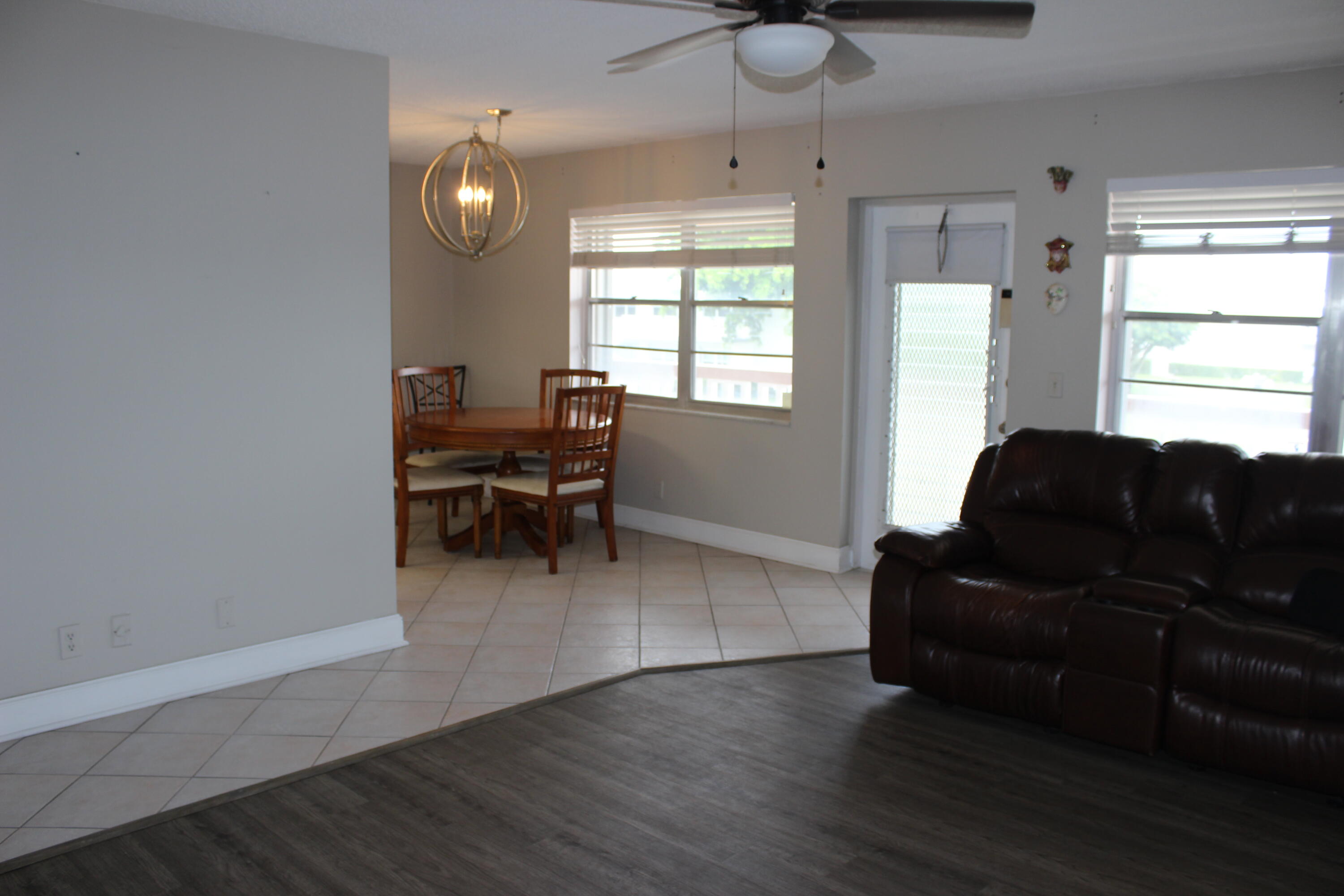 35 Somerset B 35 Property Photo 12