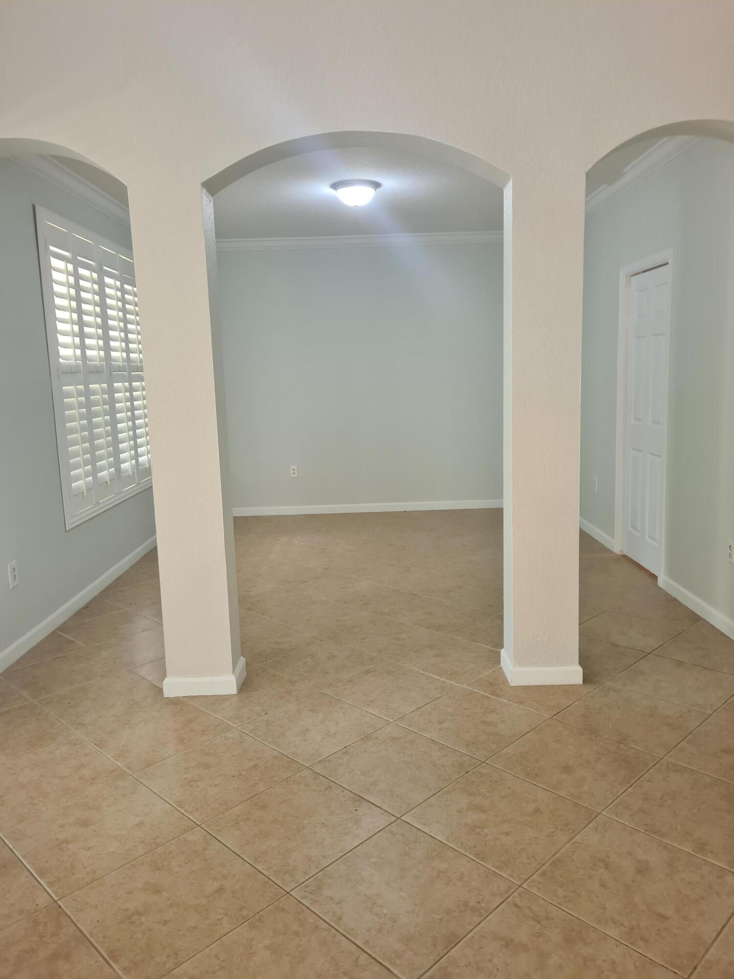 1445 E Bexley Park Drive Property Photo 13