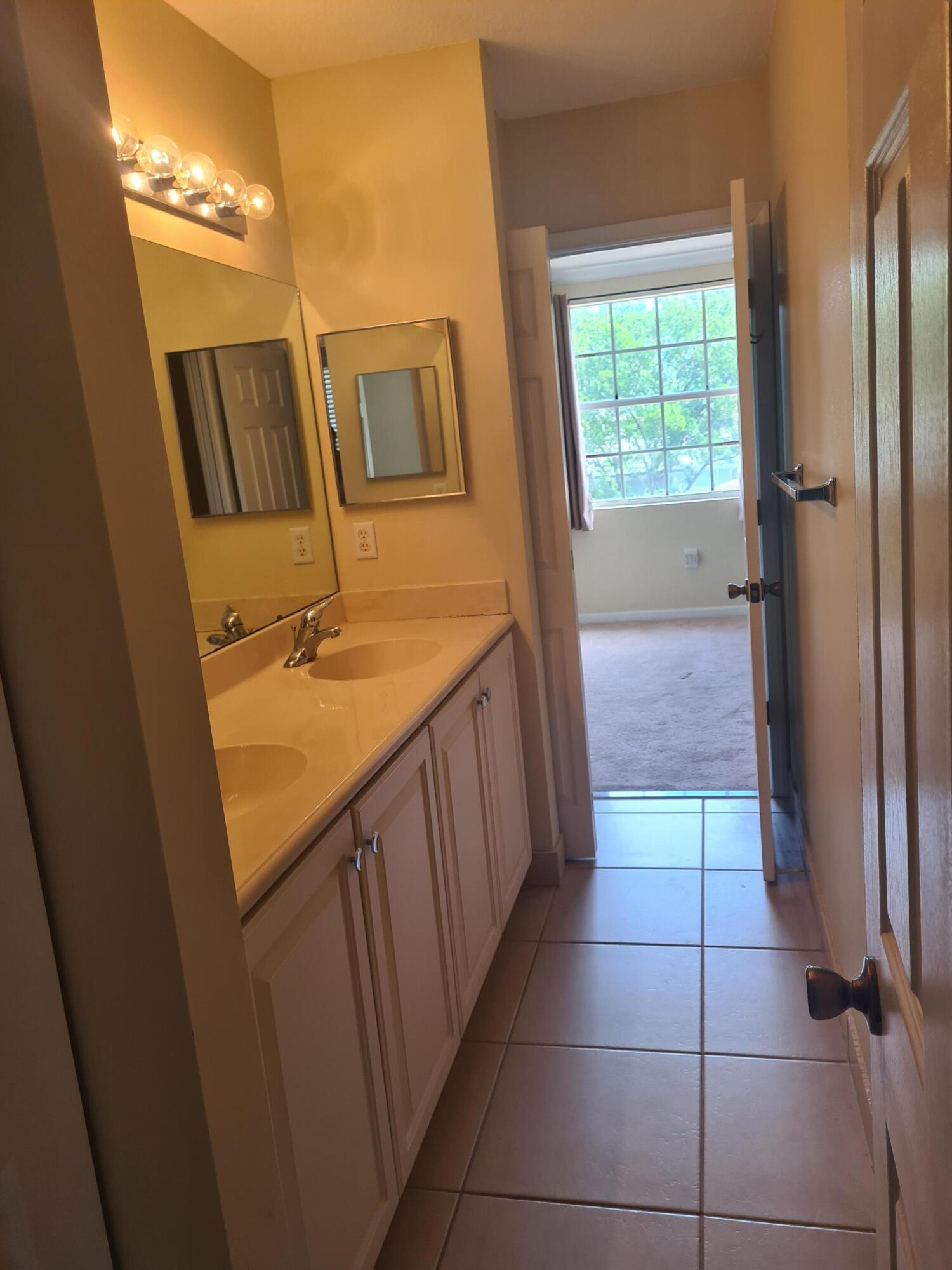 1445 E Bexley Park Drive Property Photo 21
