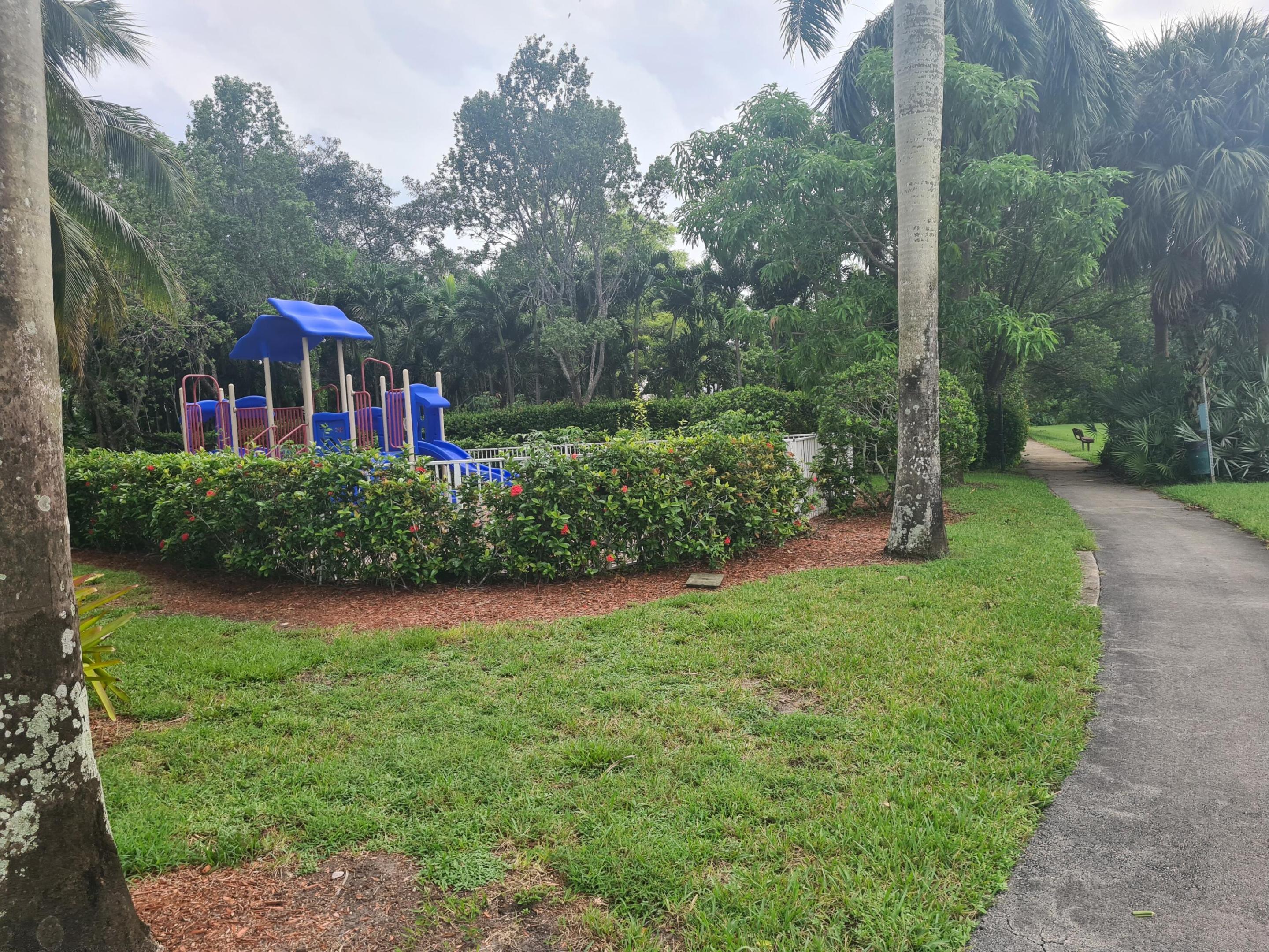1445 E Bexley Park Drive Property Photo 32