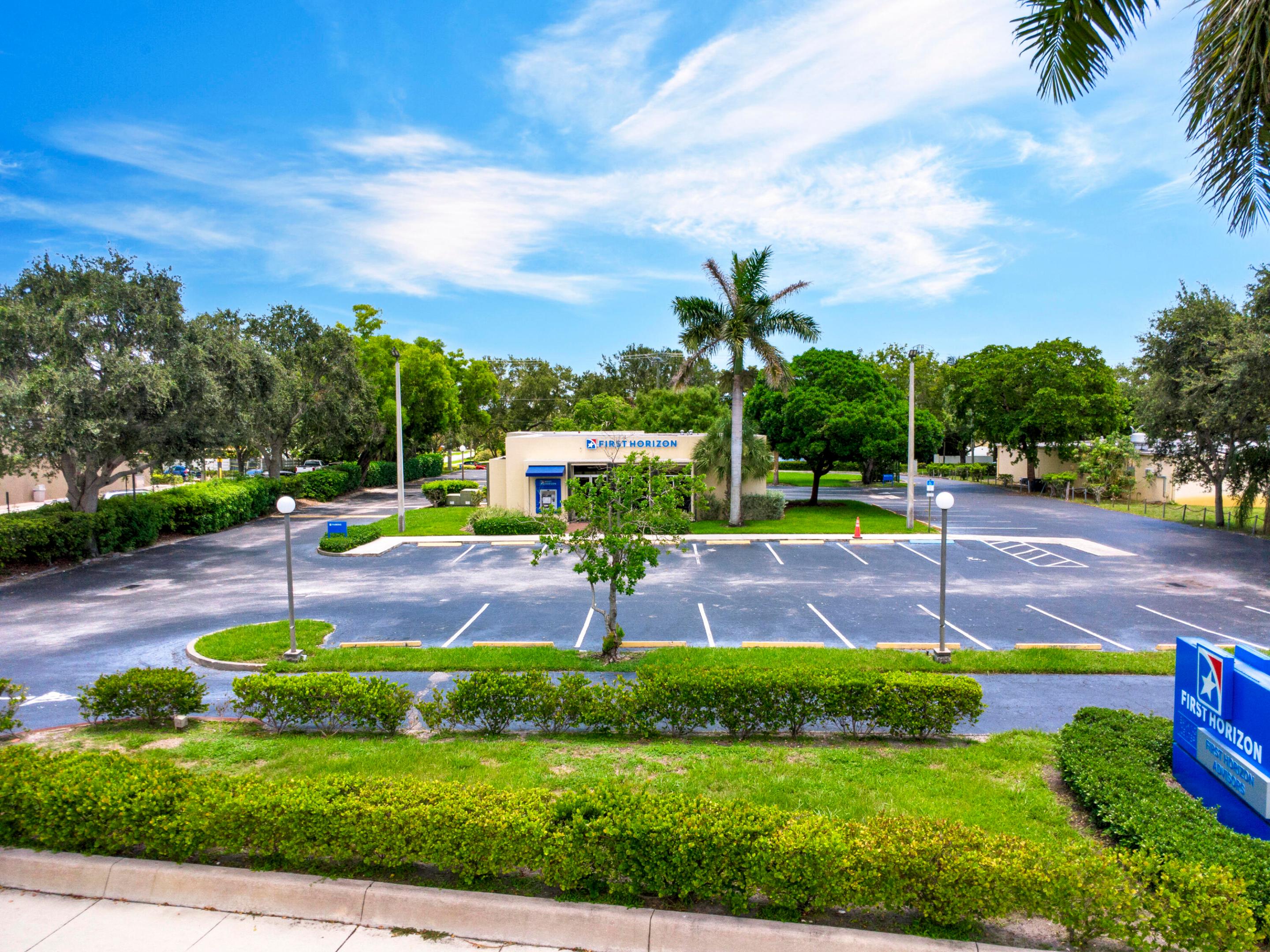 4820 N Federal Highway Property Photo 12