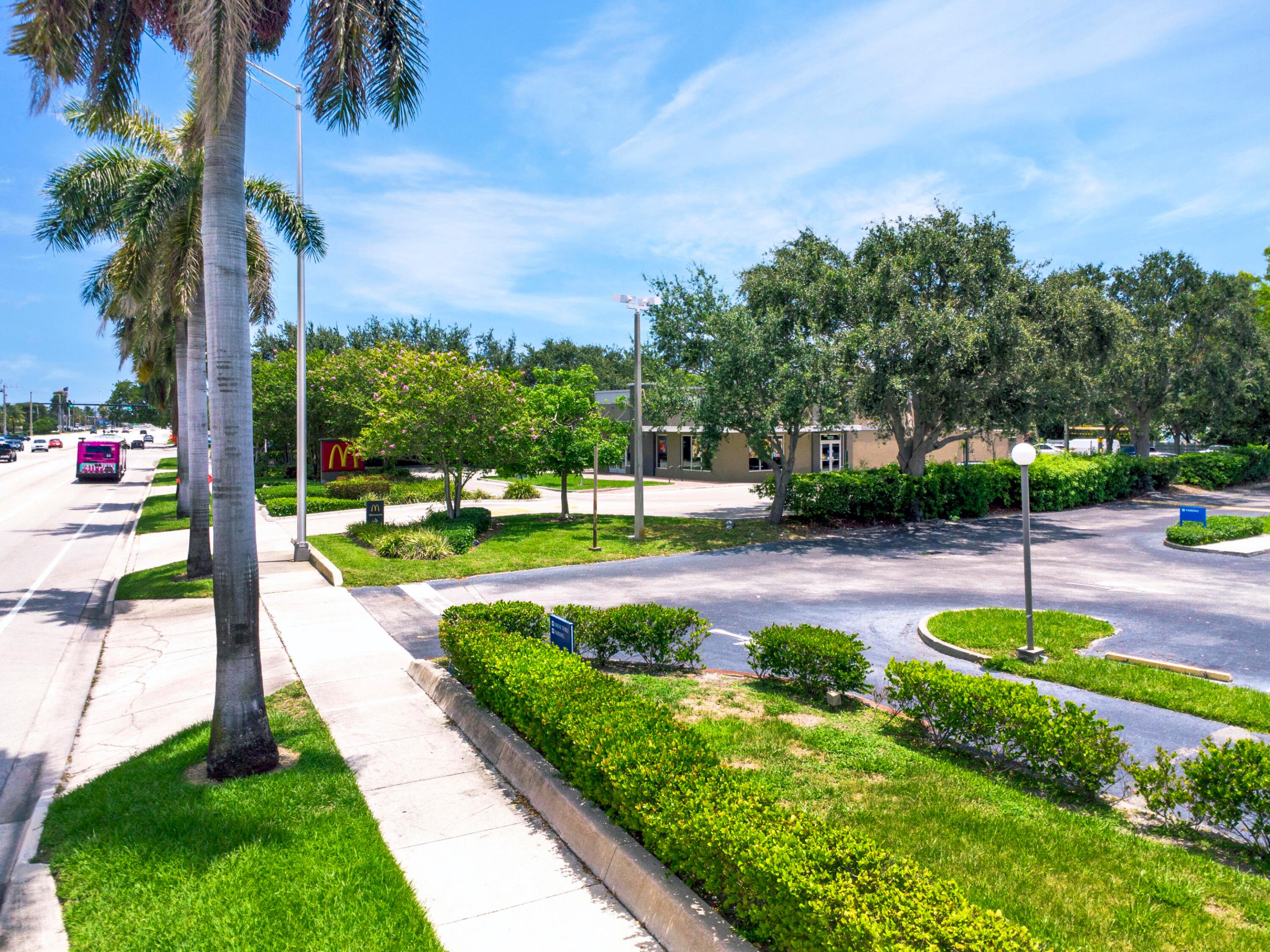 4820 N Federal Highway Property Photo 13