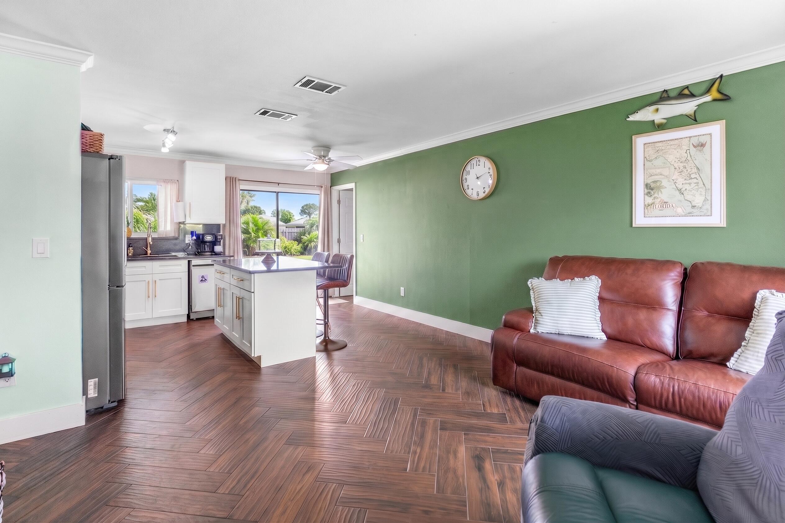 3312 Sw Ensley Court Property Photo 8