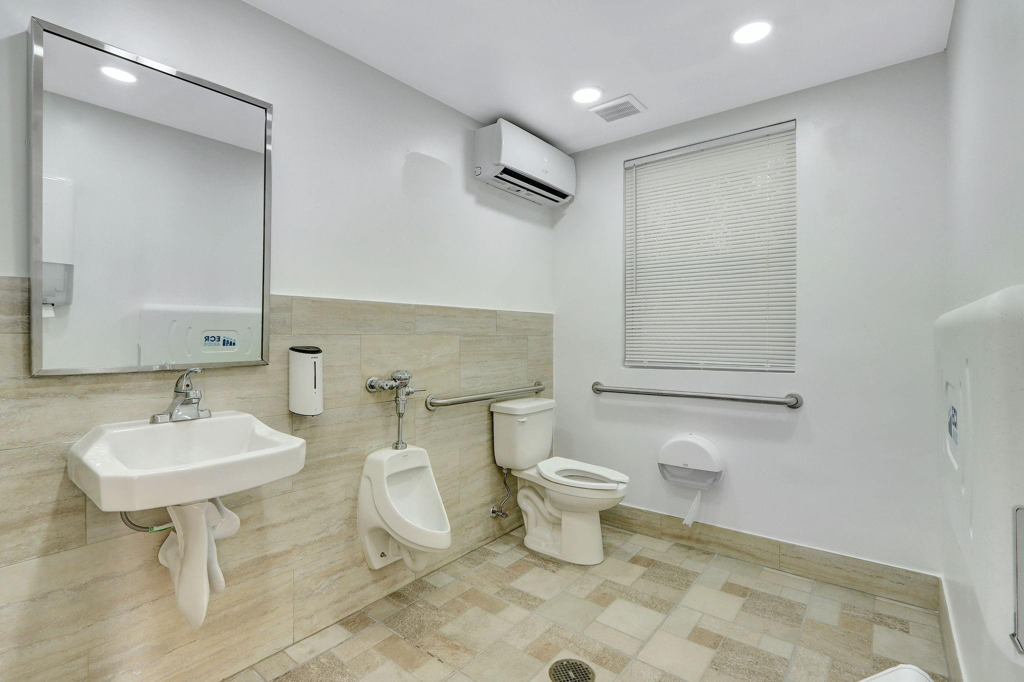 2426 Se 17th Street 305 Property Photo 22
