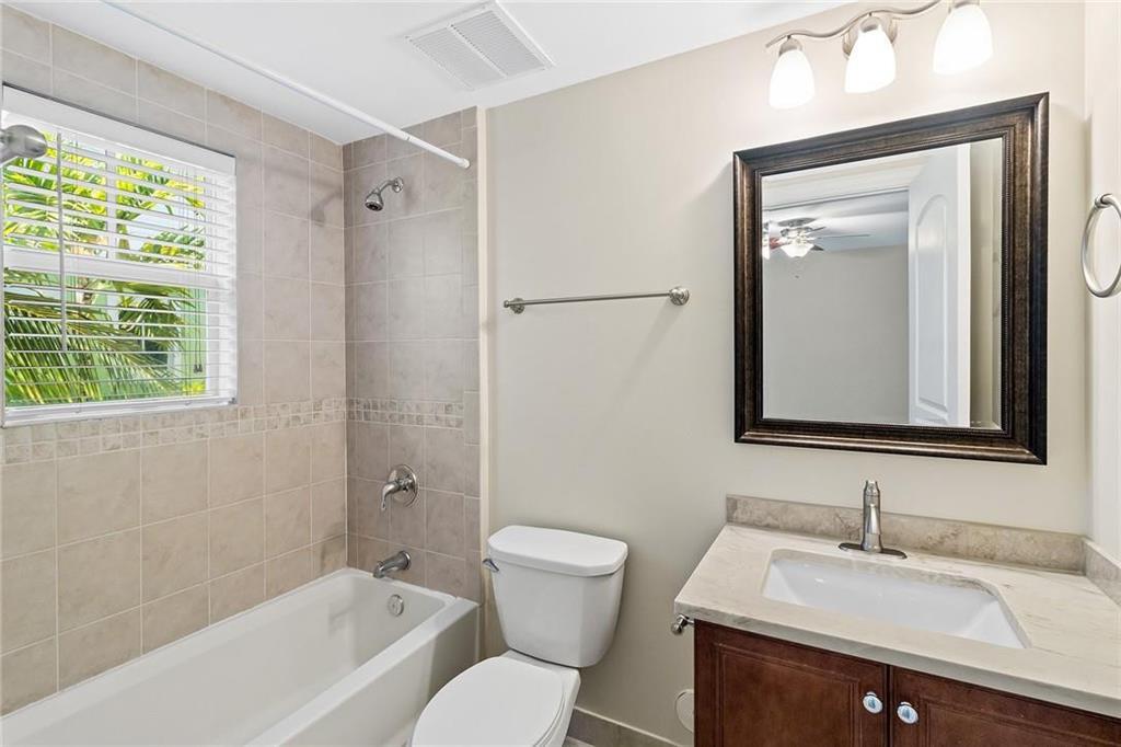 708 Se 15th Street 3 Property Photo 17