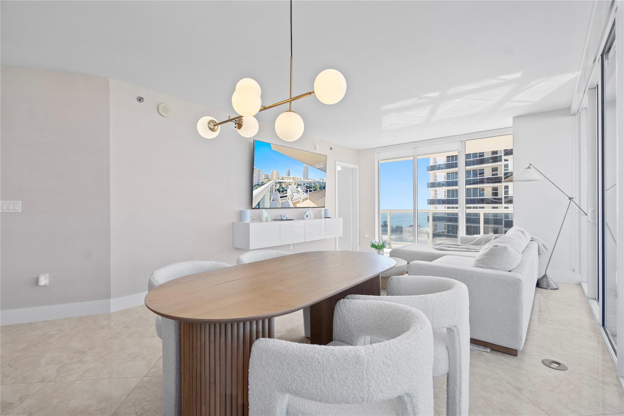 1830 S Ocean Drive 1006 Property Photo 11