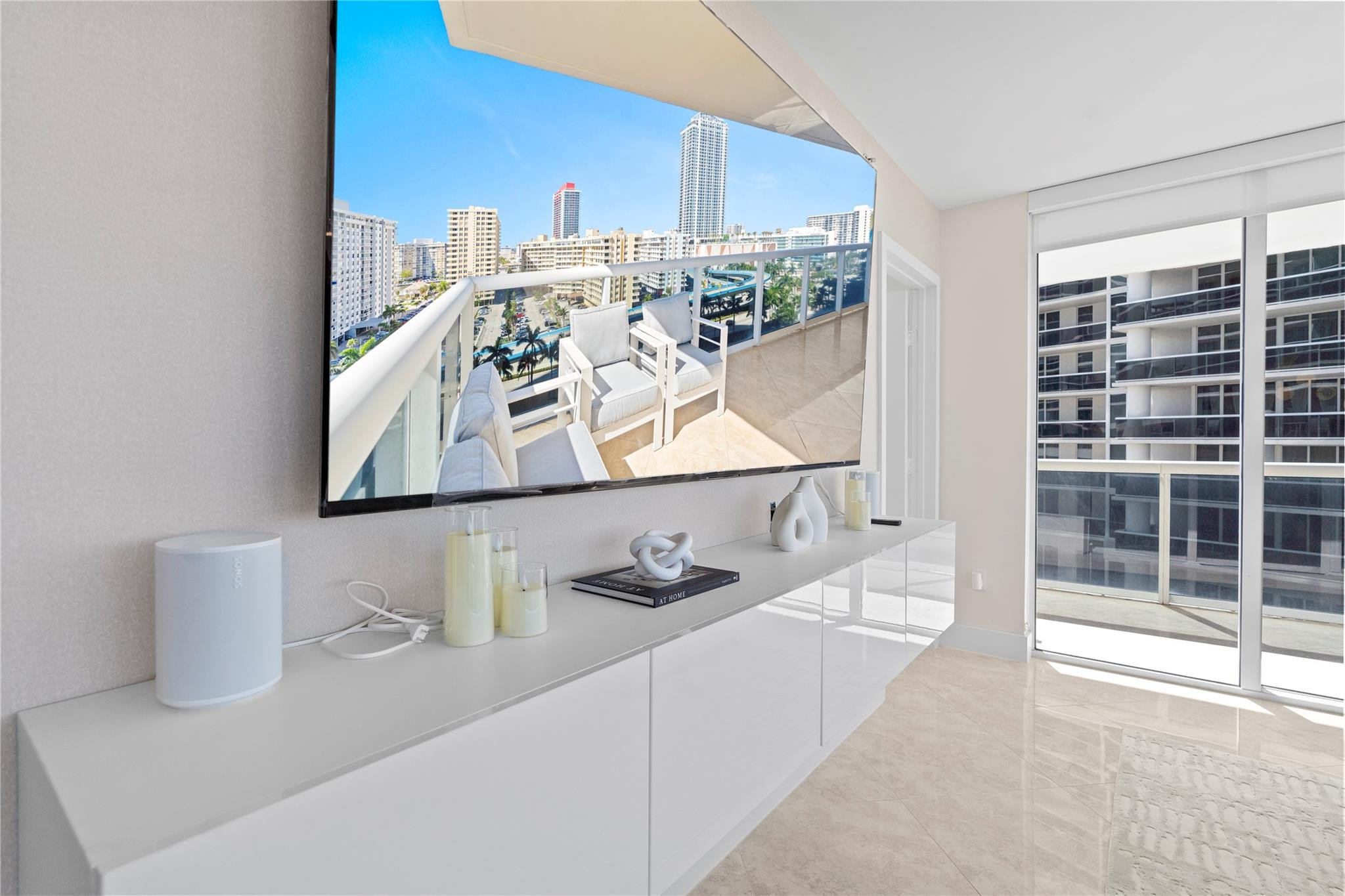 1830 S Ocean Drive 1006 Property Photo 16