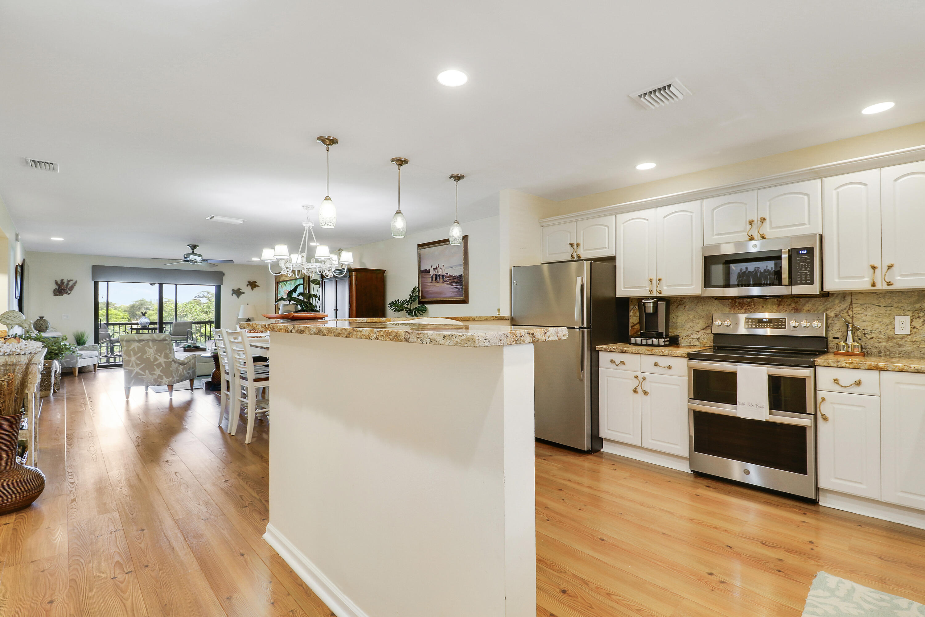 711 Hummingbird Way 201 Property Photo 24