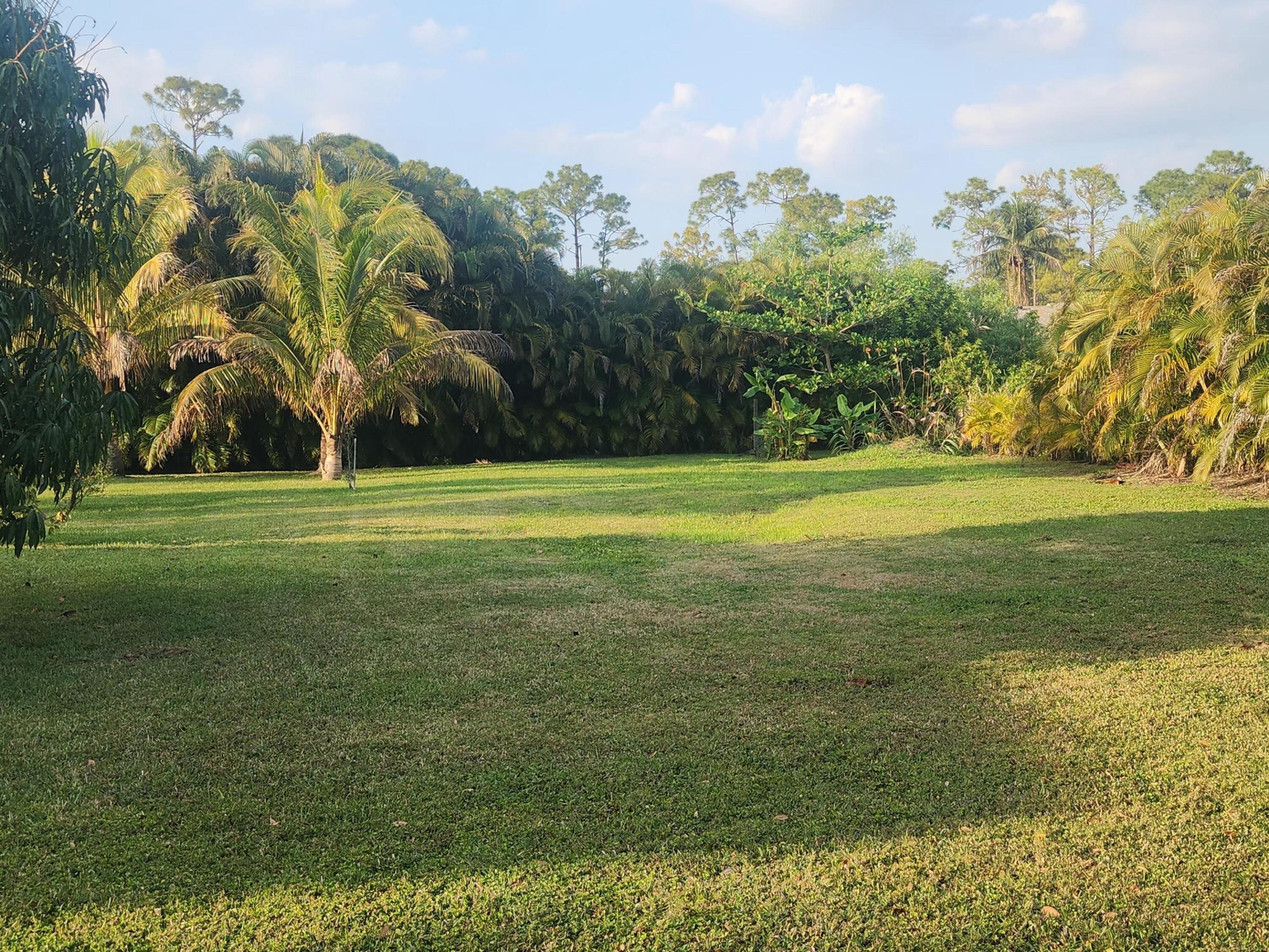 16975 83rd Place N Property Photo 7