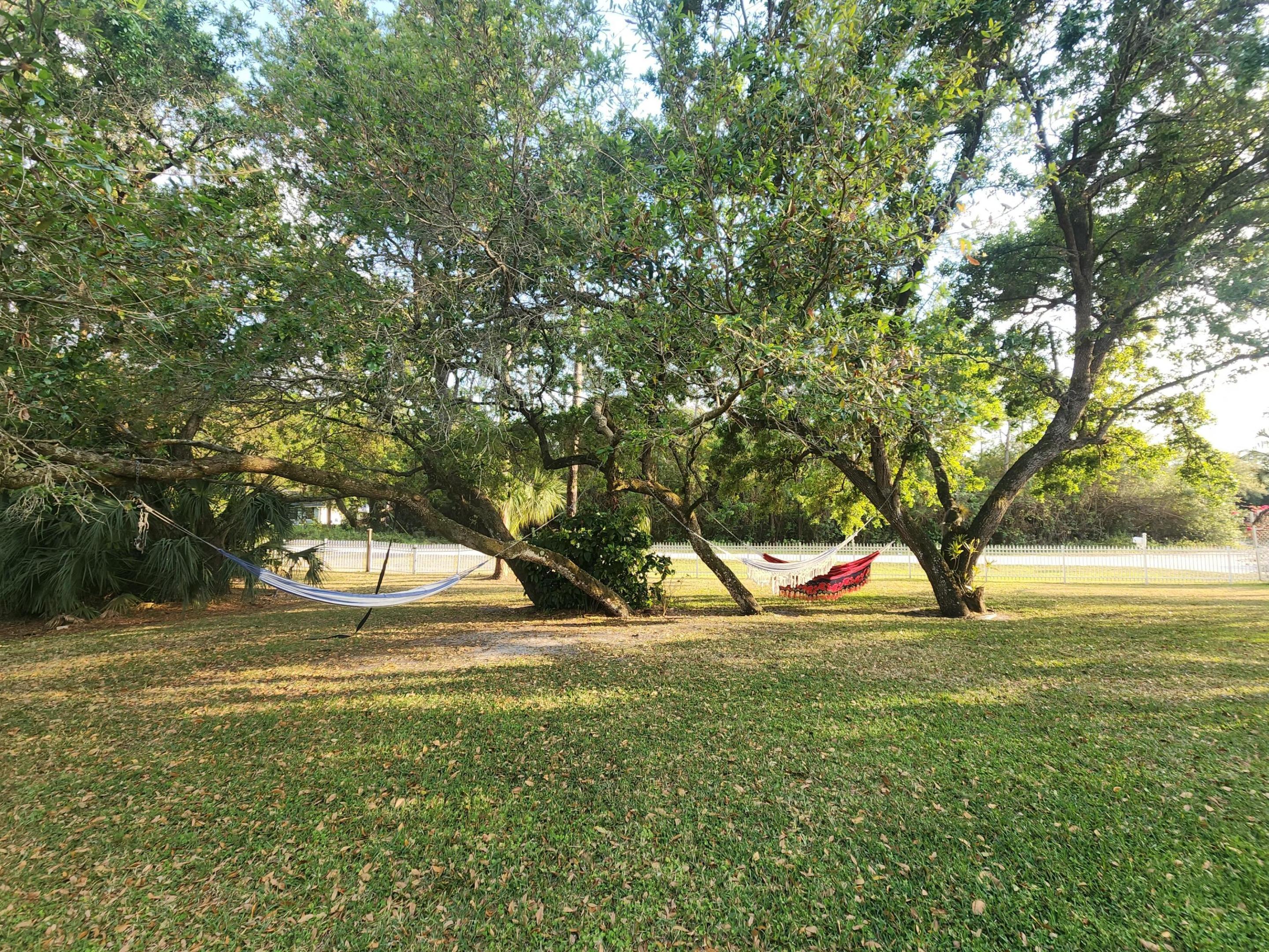 16975 83rd Place N Property Photo 15