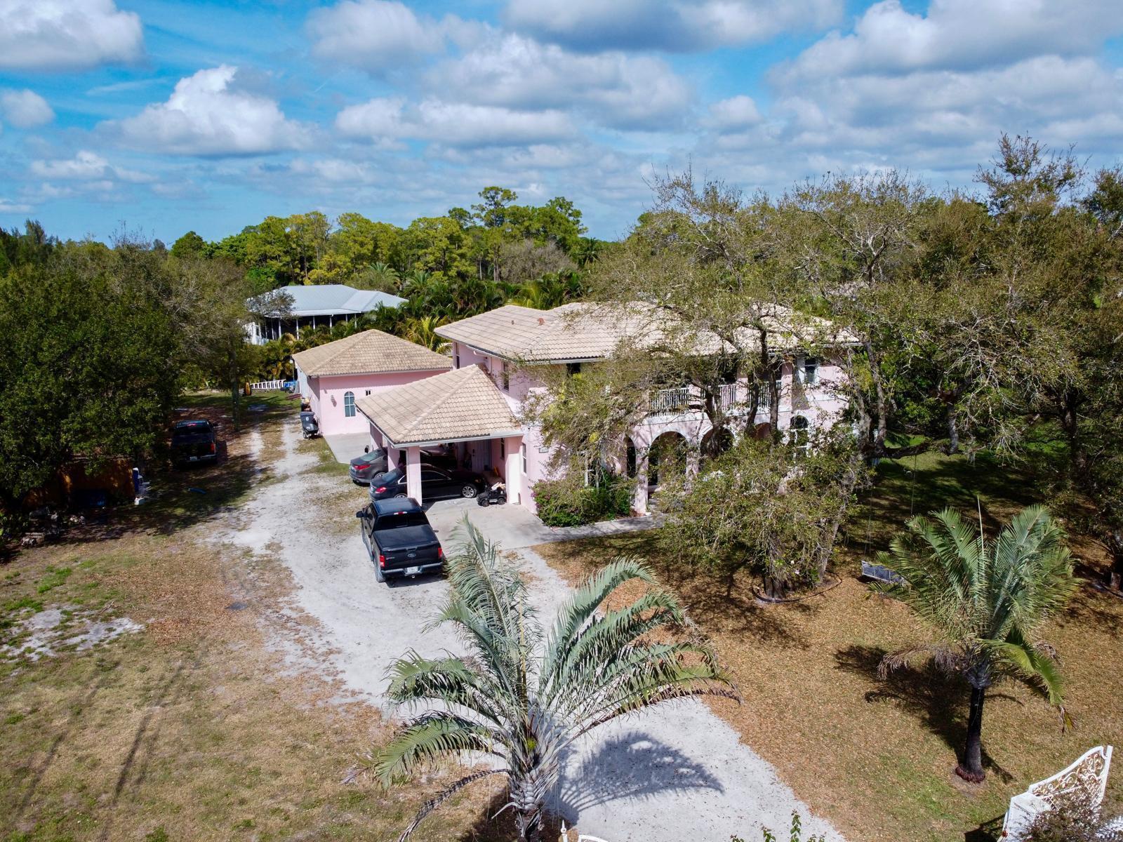 16975 83rd Place N Property Photo 17