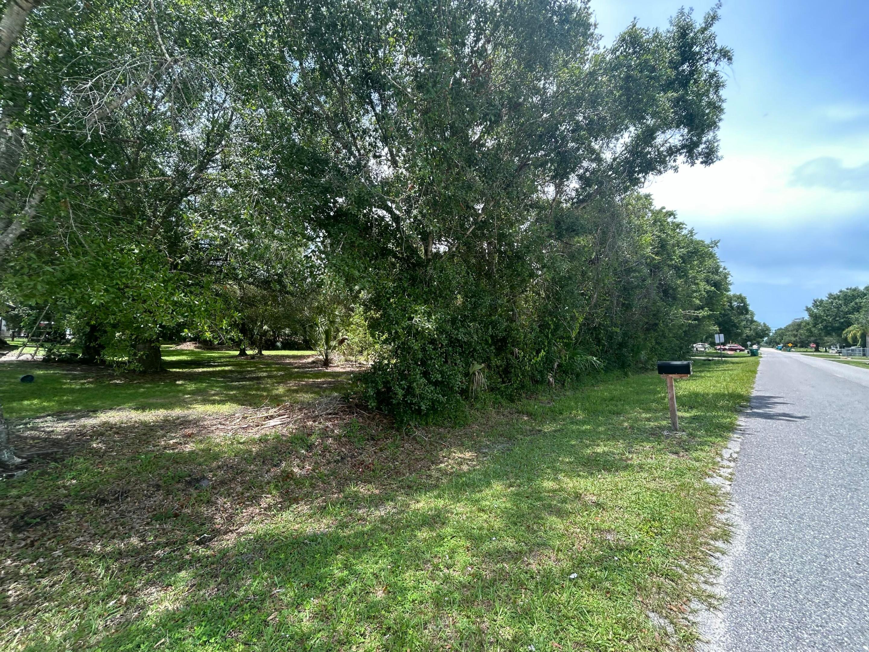 3489 Nw 34th Avenue Property Photo 1