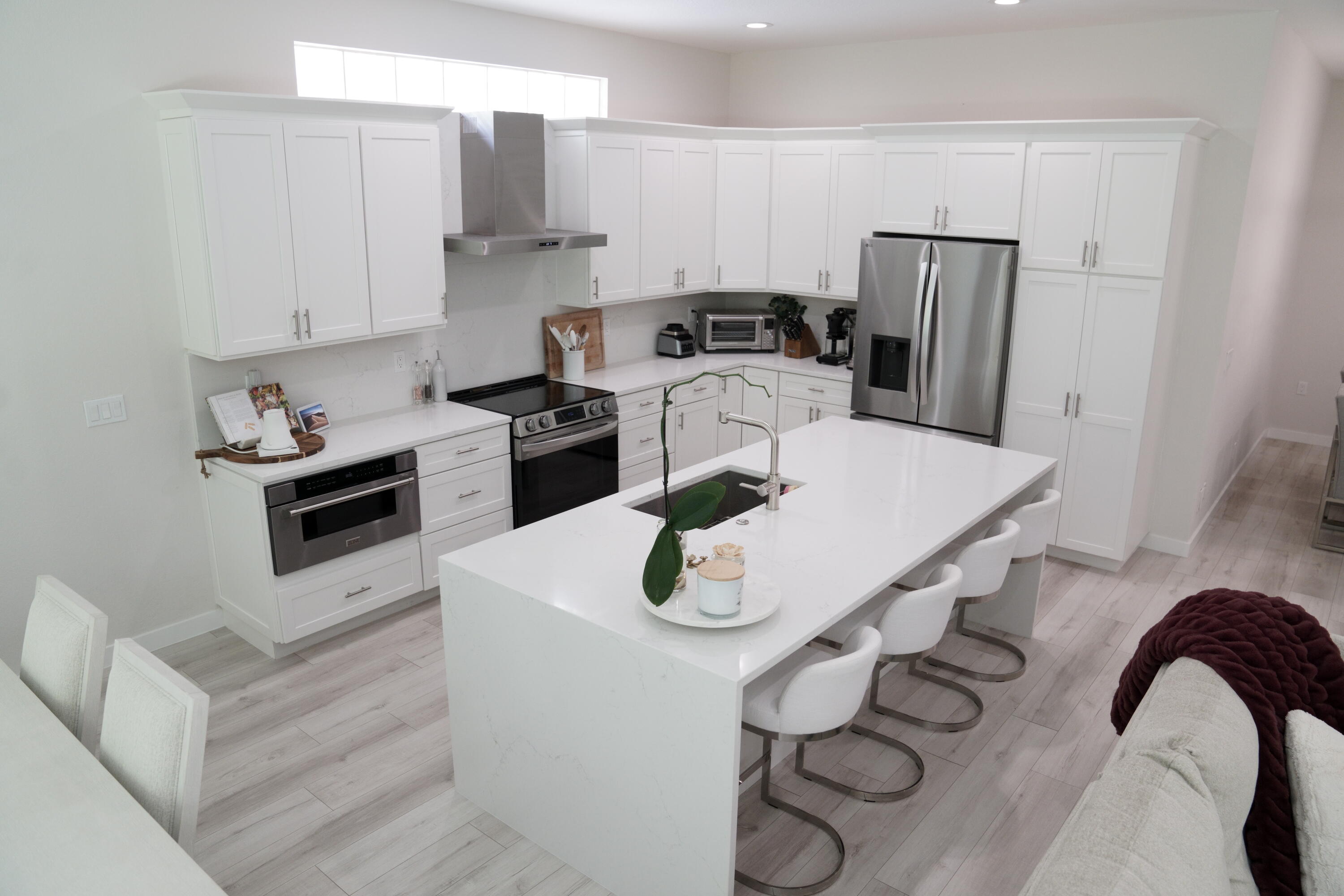 5725 Via De La Plata Circle Property Photo 4