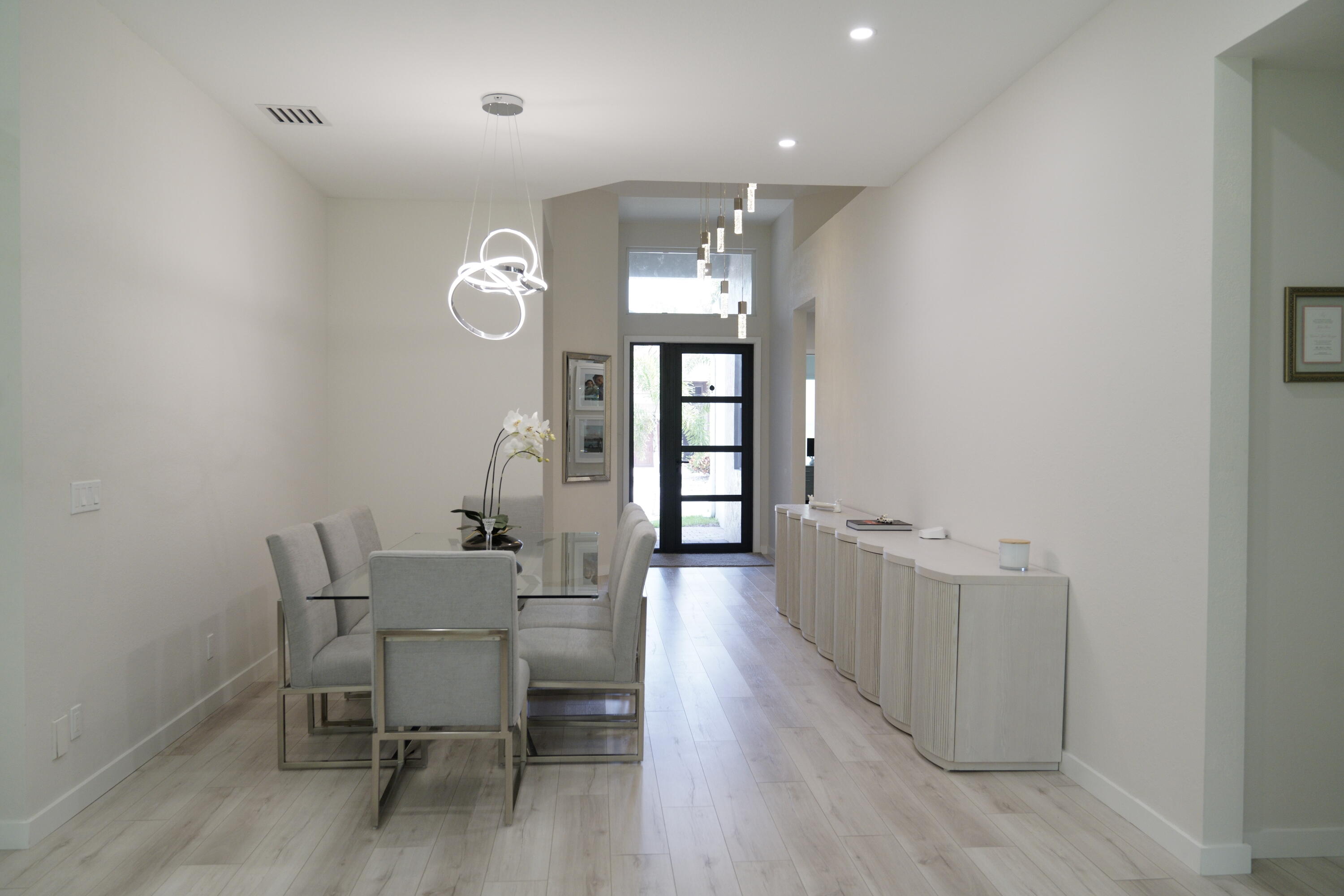 5725 Via De La Plata Circle Property Photo 8