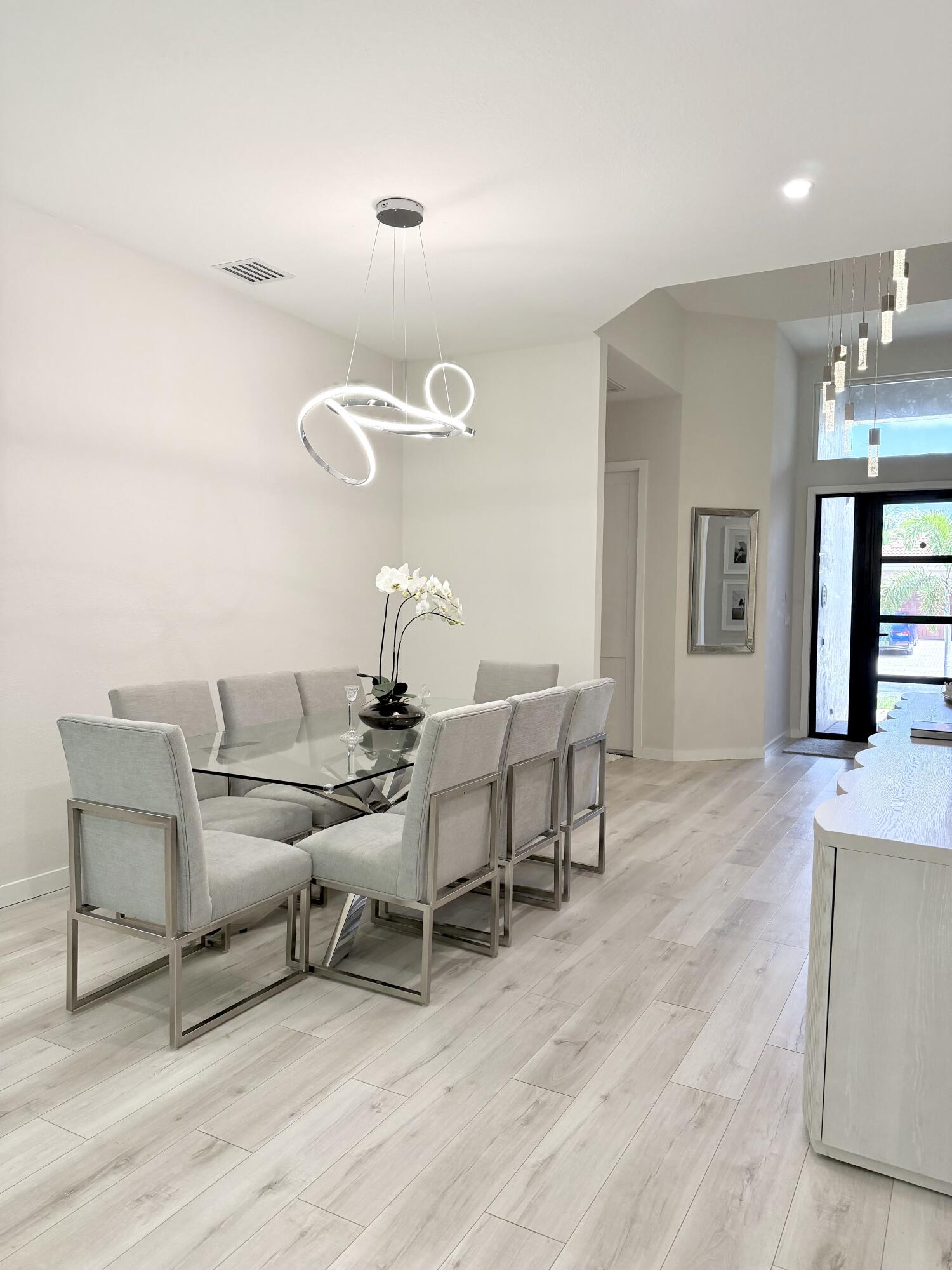 5725 Via De La Plata Circle Property Photo 11