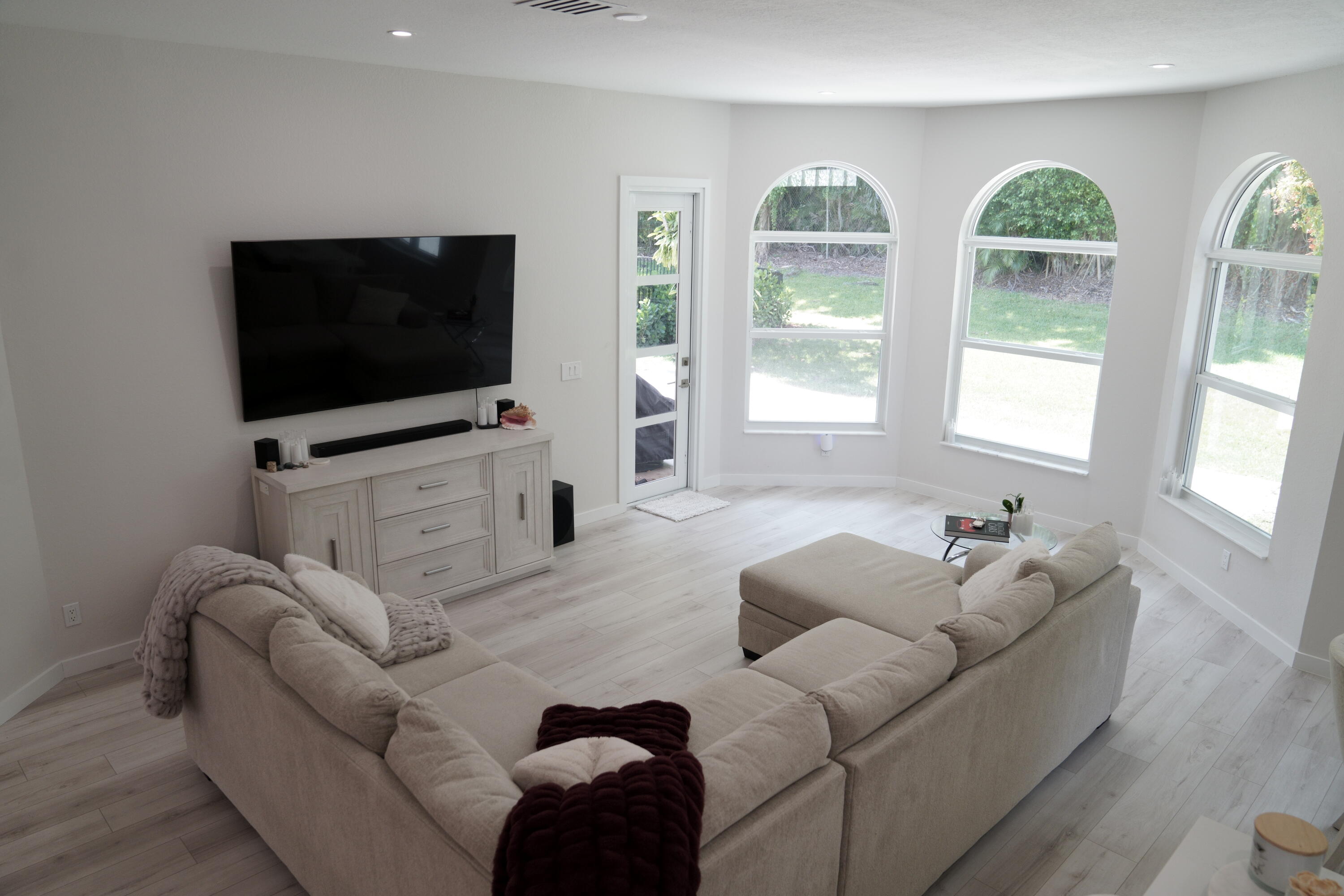 5725 Via De La Plata Circle Property Photo 14