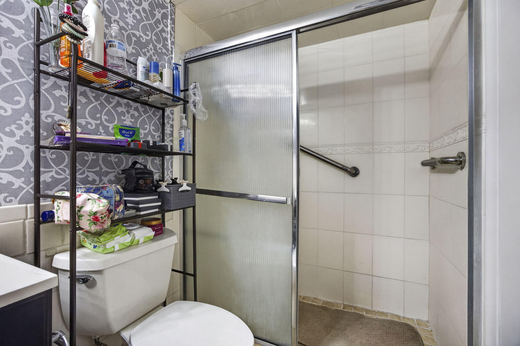 456 Southampton C Property Photo 14