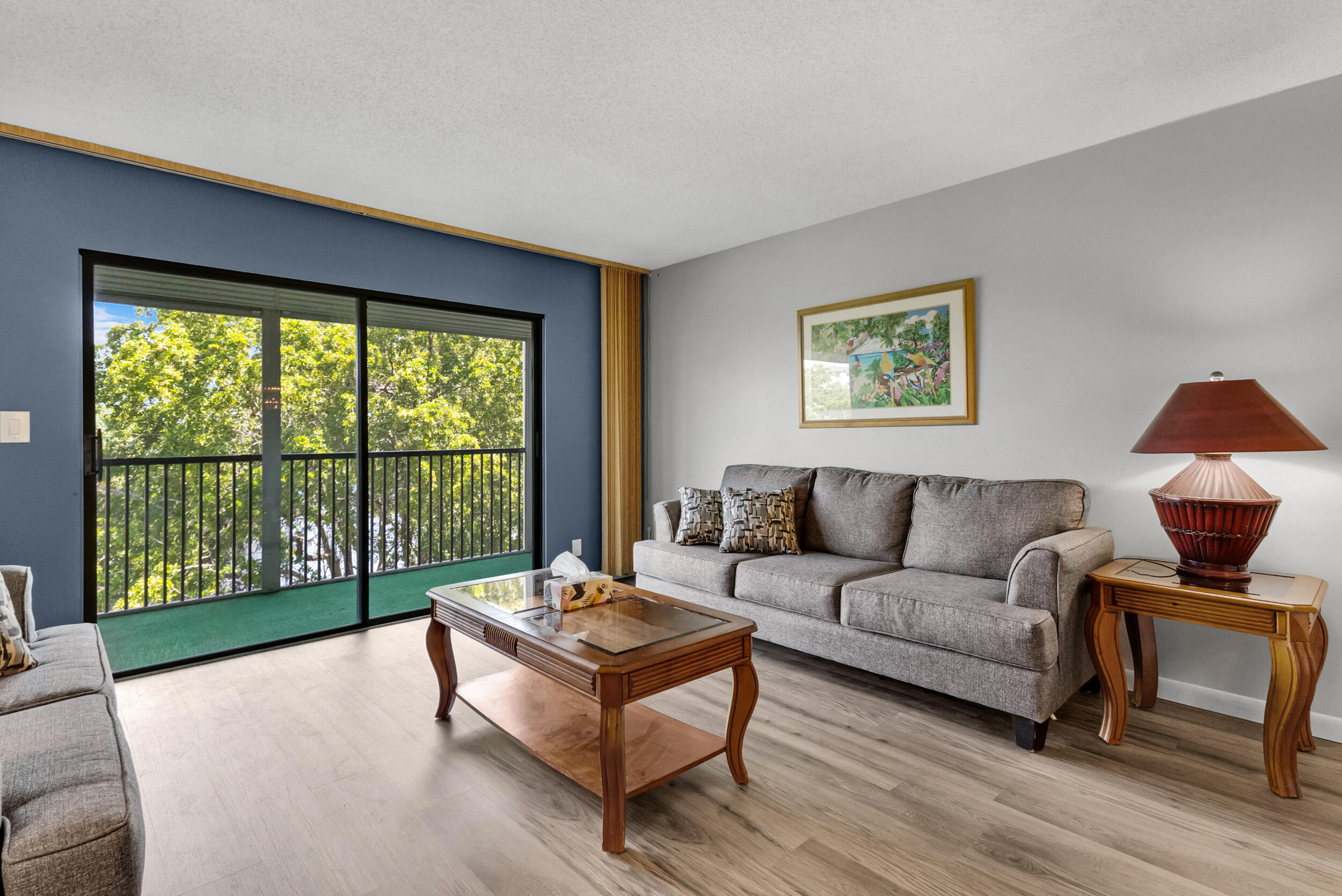 2209 S Cypress Bend Drive 507 Property Photo 10