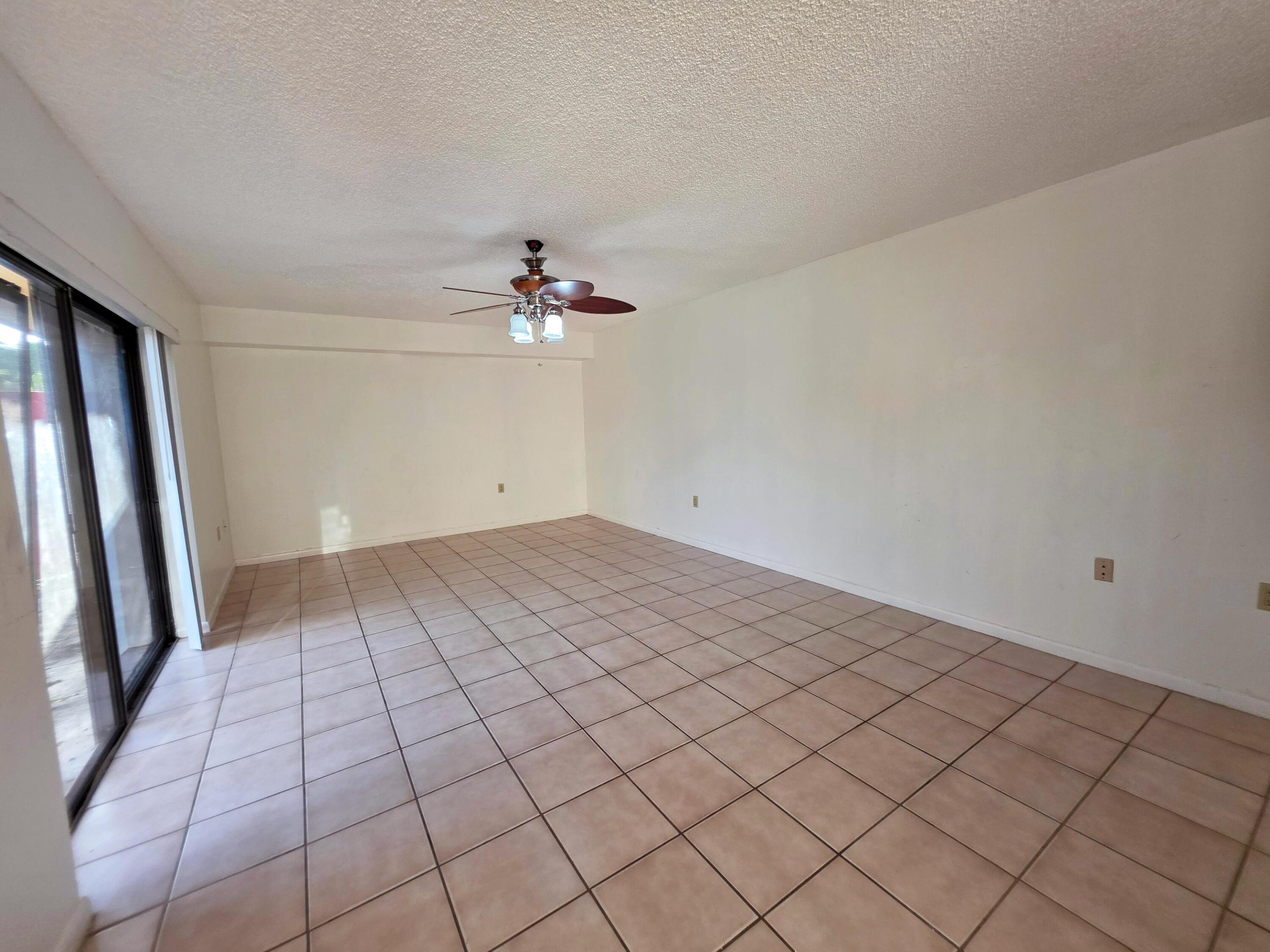 832 Blue Ridge Circle Property Photo 2