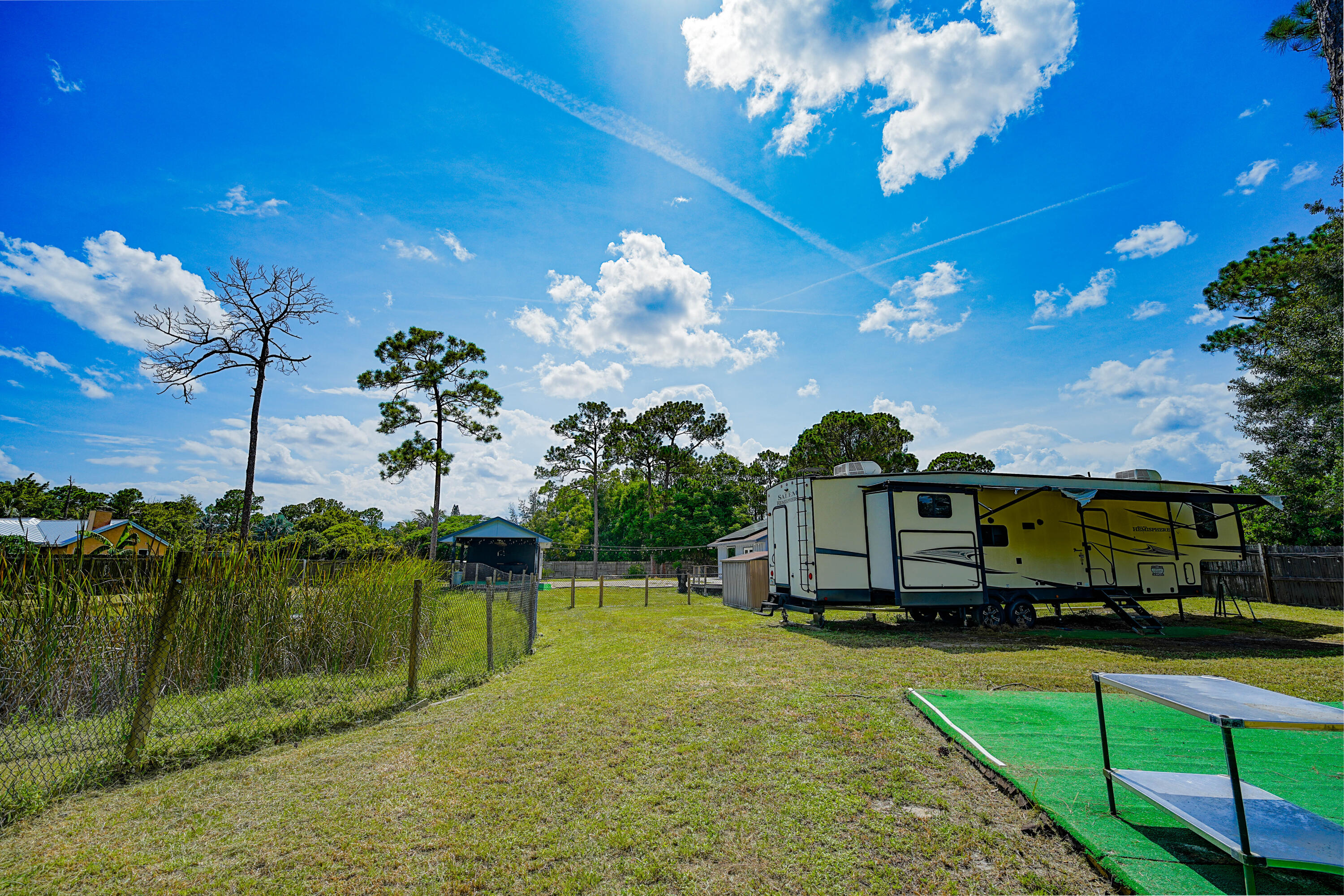 13220 59th Court N Property Photo 23