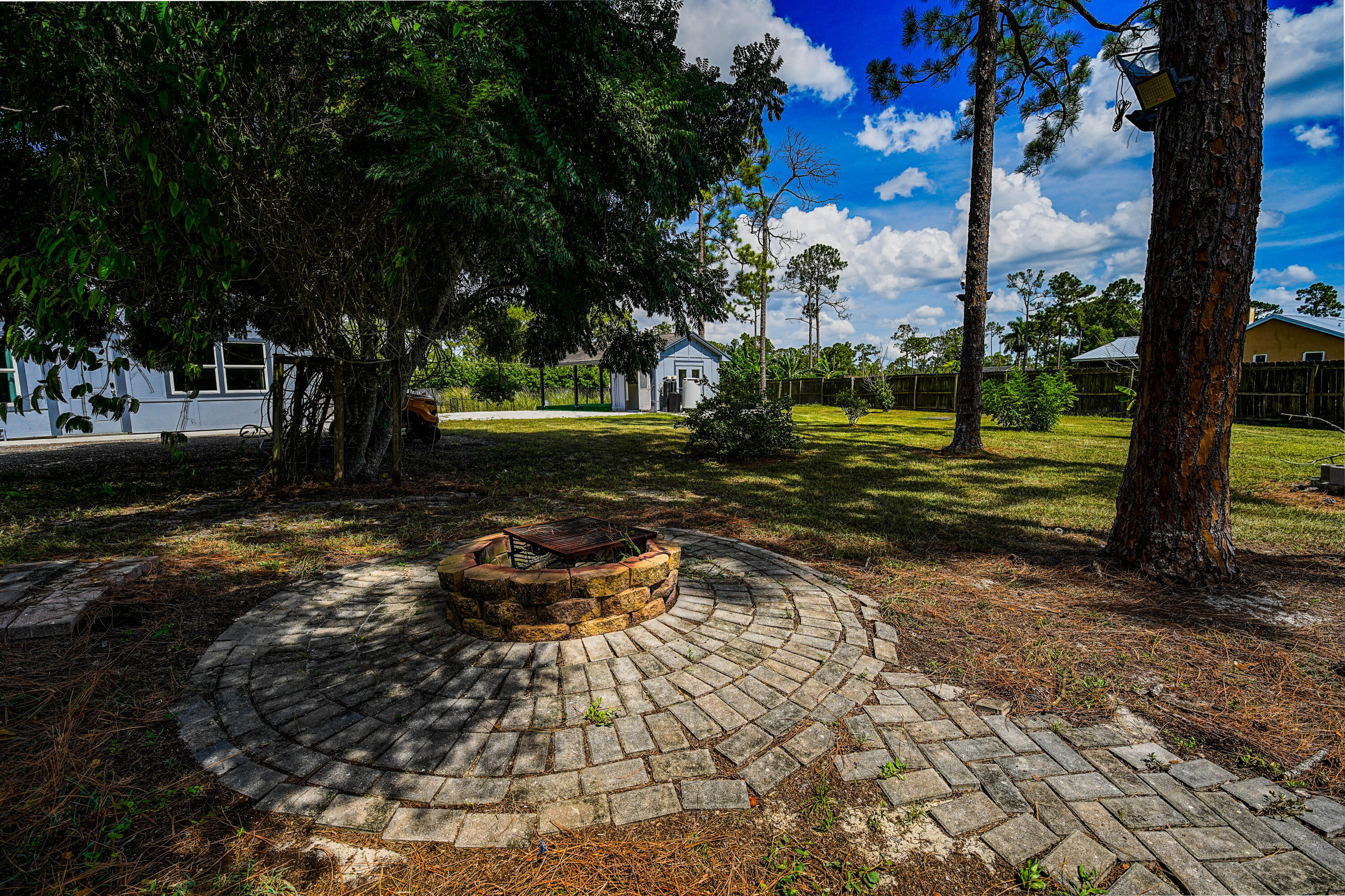 13220 59th Court N Property Photo 32