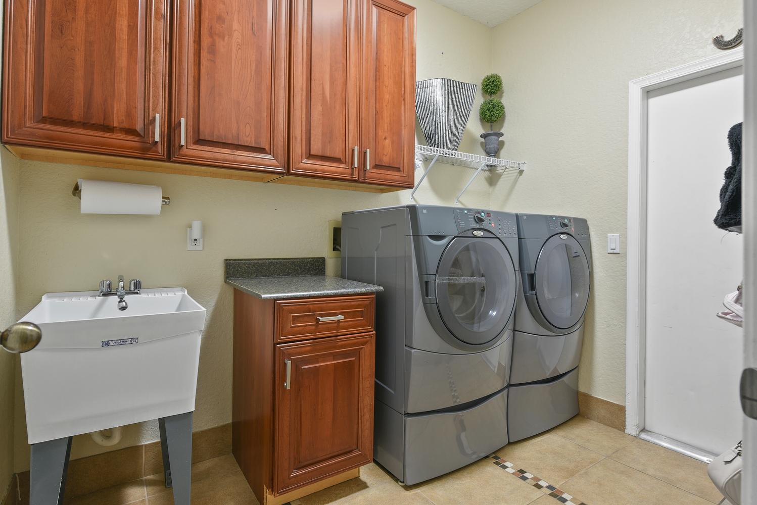 10848 Tamoron Lane Property Photo 28