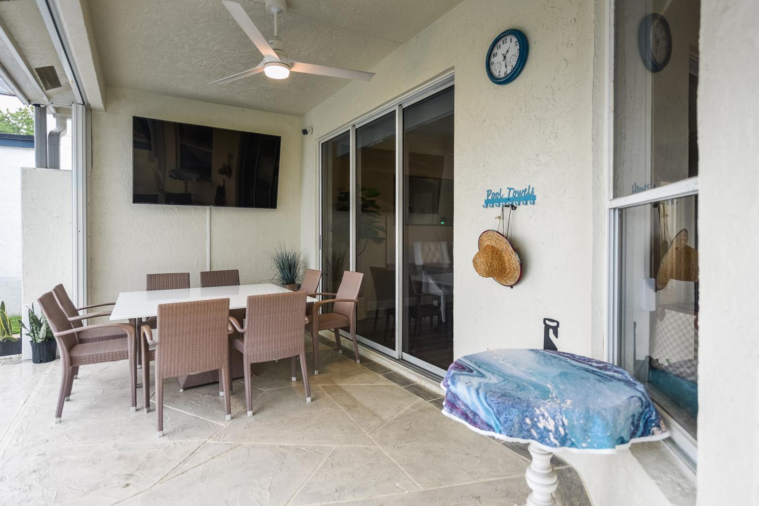 10848 Tamoron Lane Property Photo 32