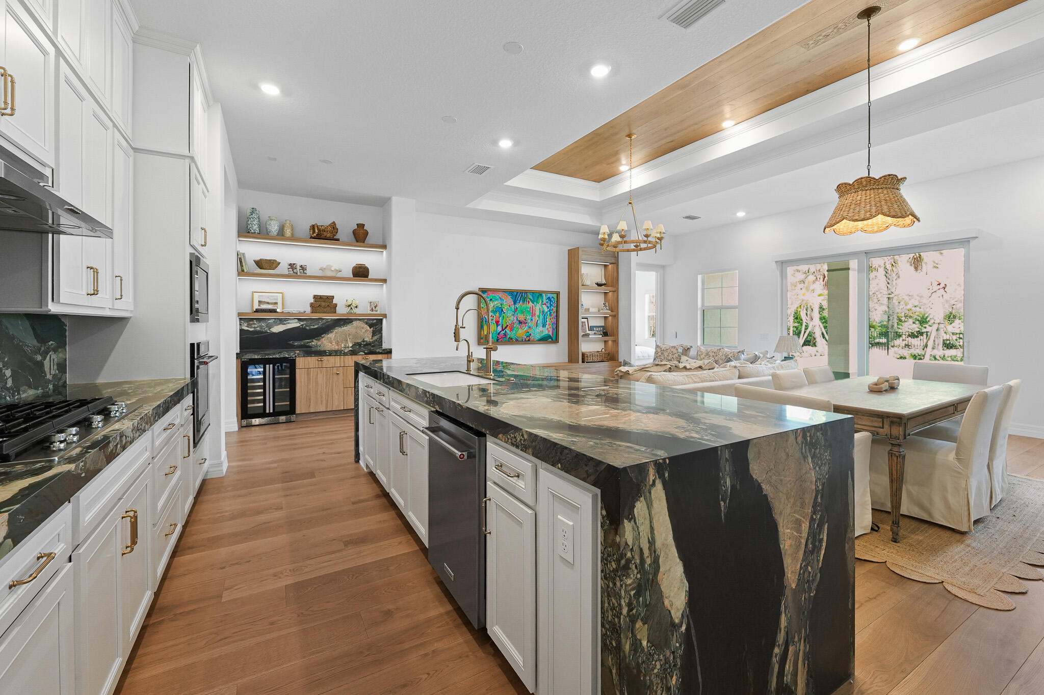10799 Stellar Circle Property Photo 7