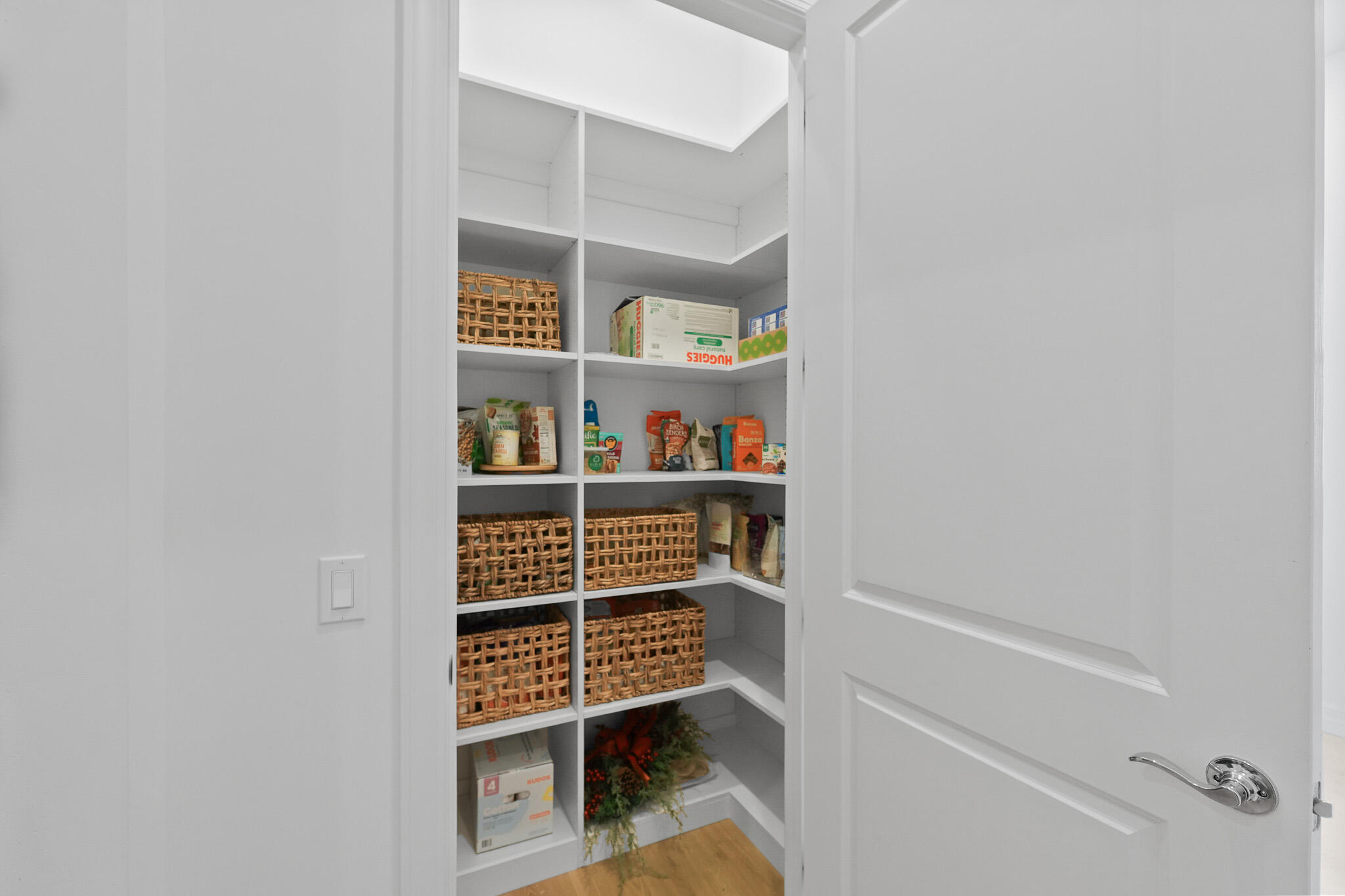 10799 Stellar Circle Property Photo 9