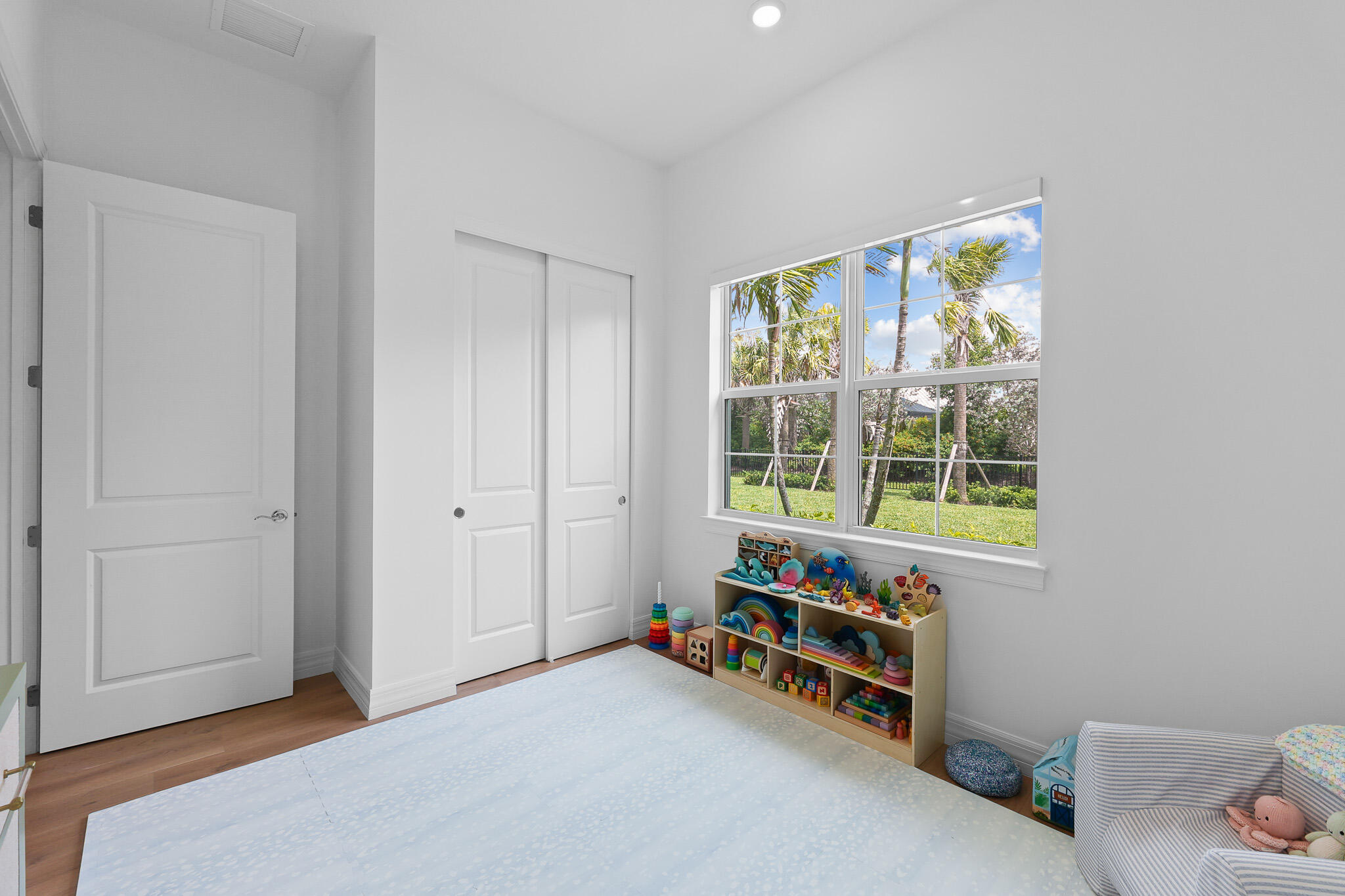 10799 Stellar Circle Property Photo 27