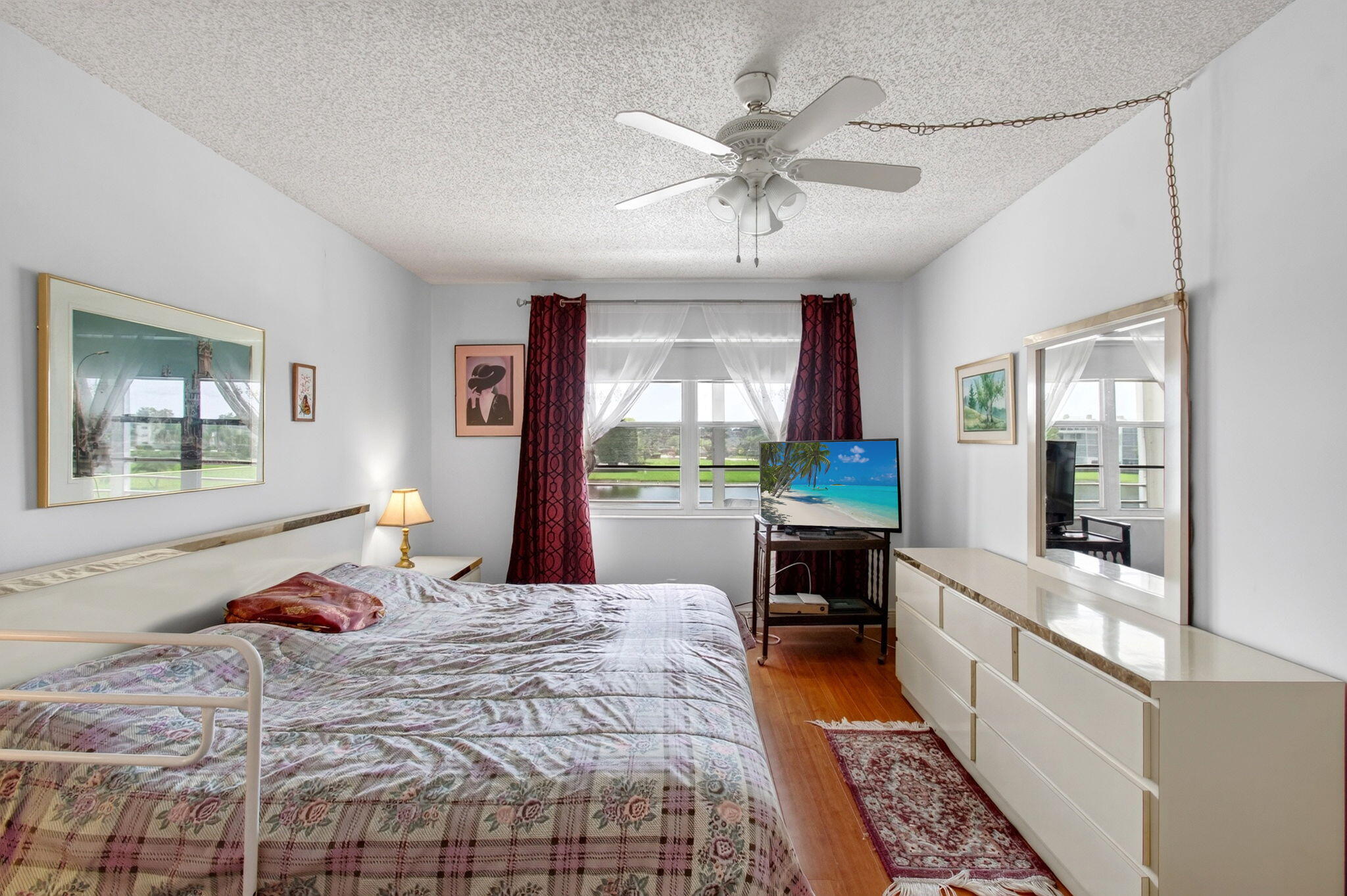 3014 Exeter A Property Photo 19