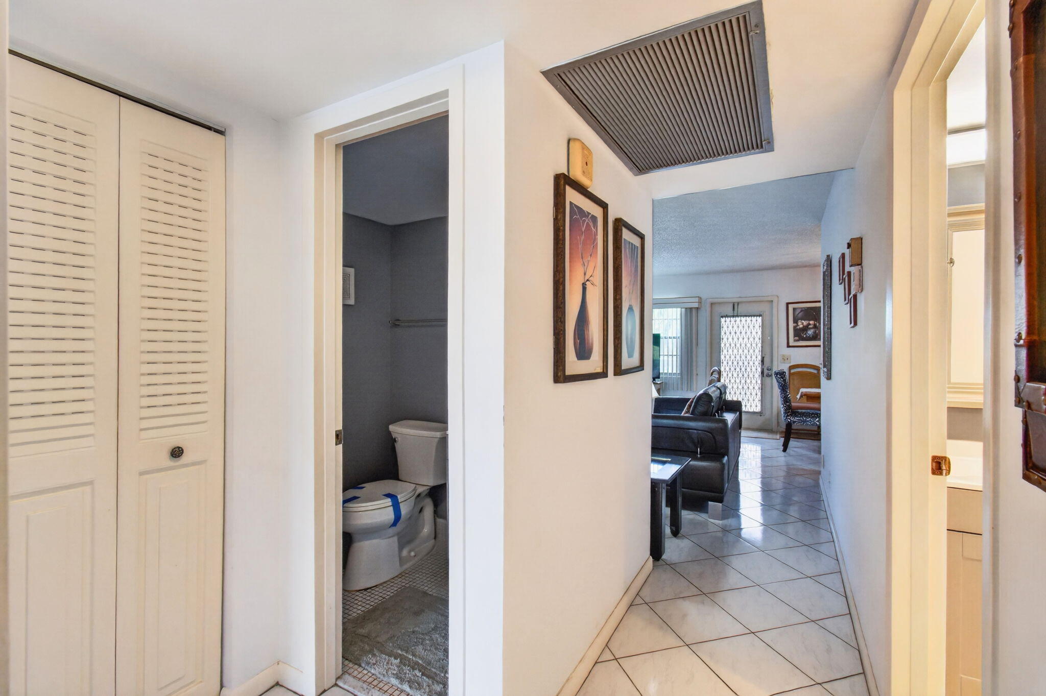 3014 Exeter A Property Photo 23