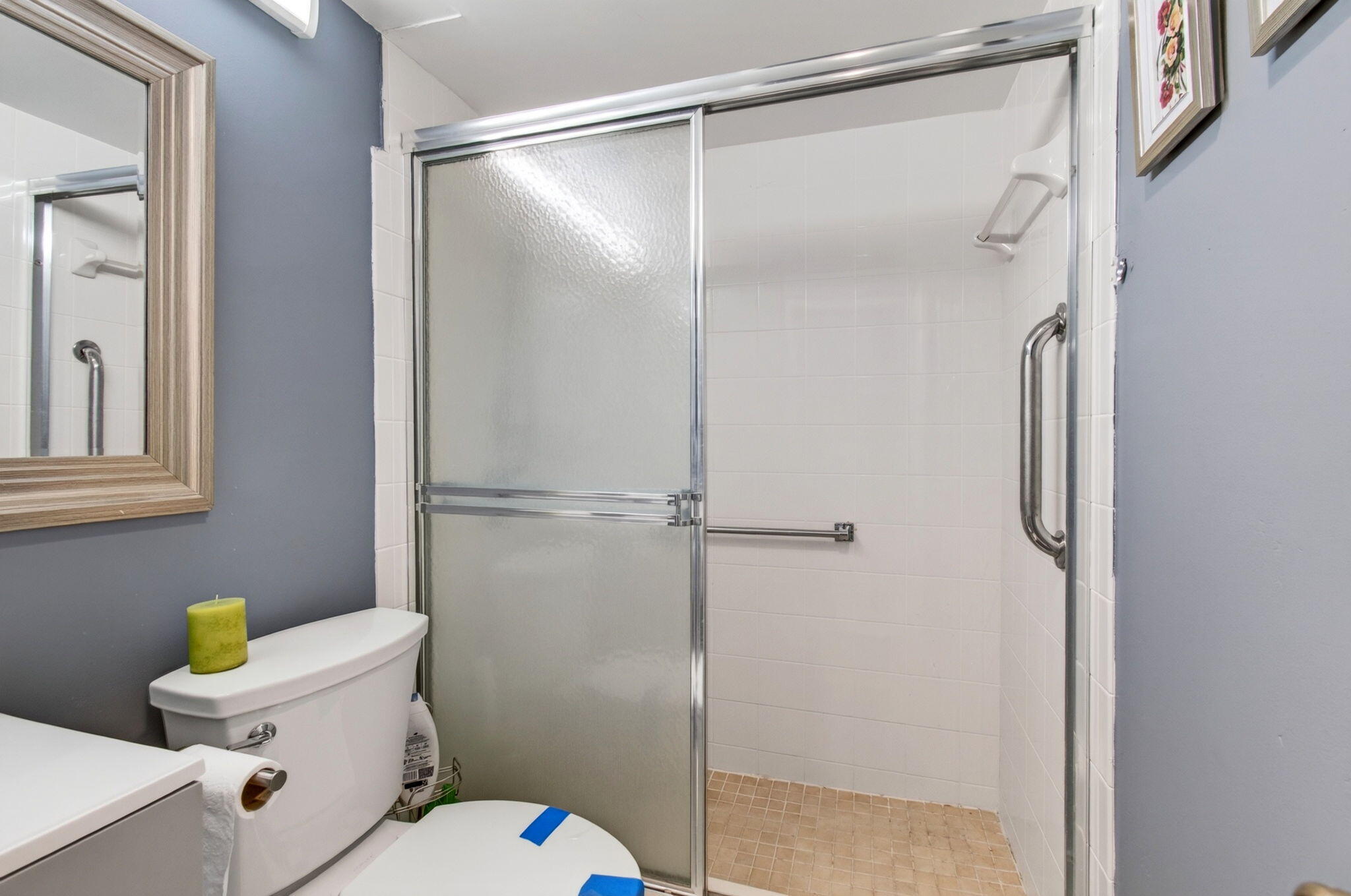 3014 Exeter A Property Photo 25