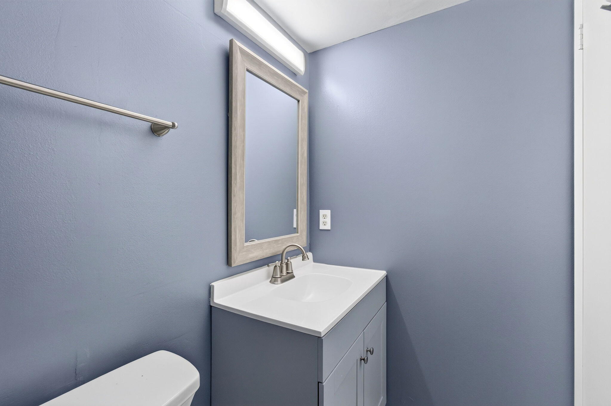 3014 Exeter A Property Photo 29