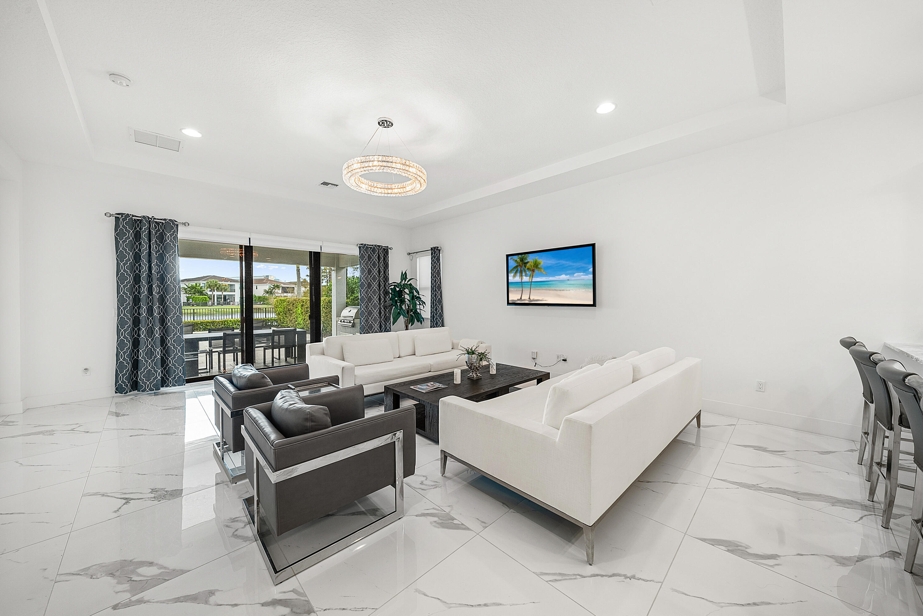 13689 Artisan Circle Property Photo 19