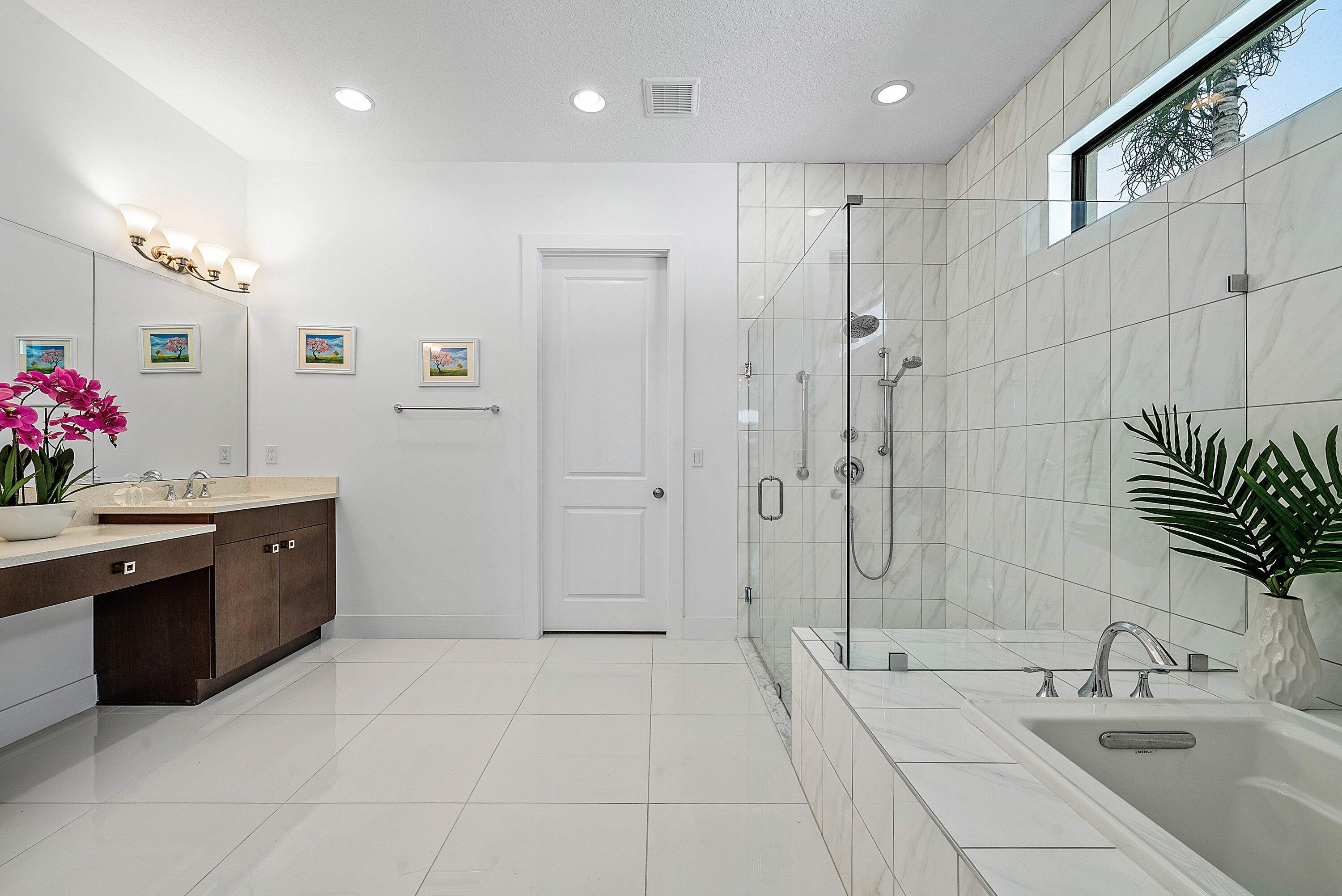 13689 Artisan Circle Property Photo 43
