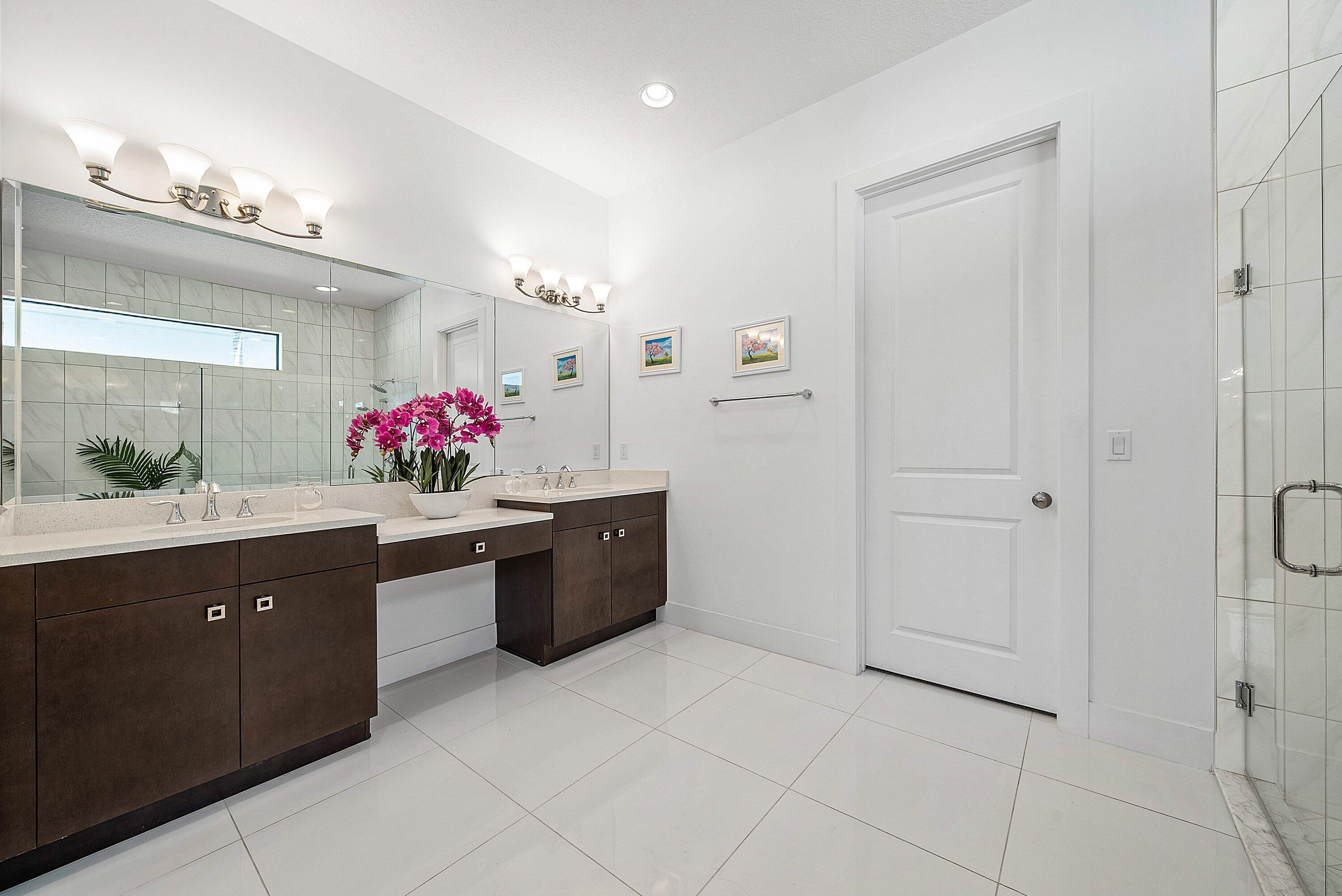13689 Artisan Circle Property Photo 45