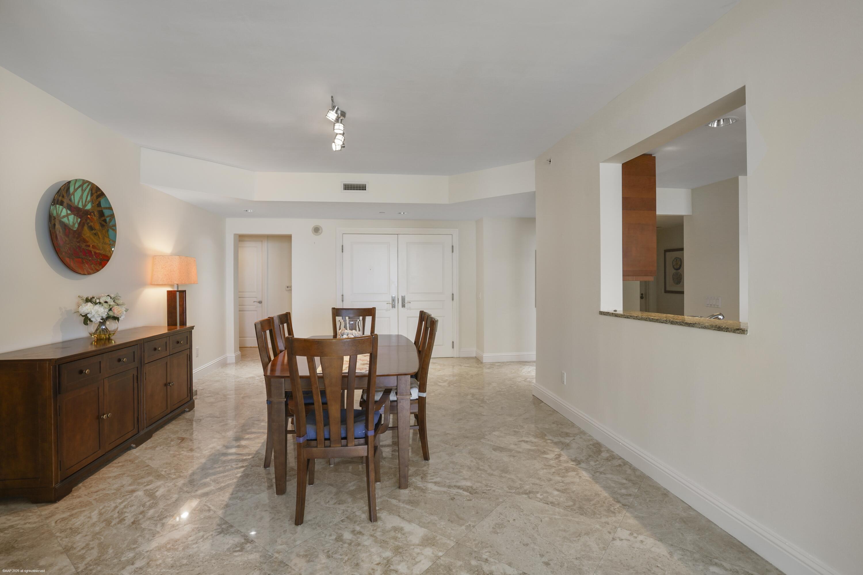 3800 N Ocean Drive 1450 Property Photo 6