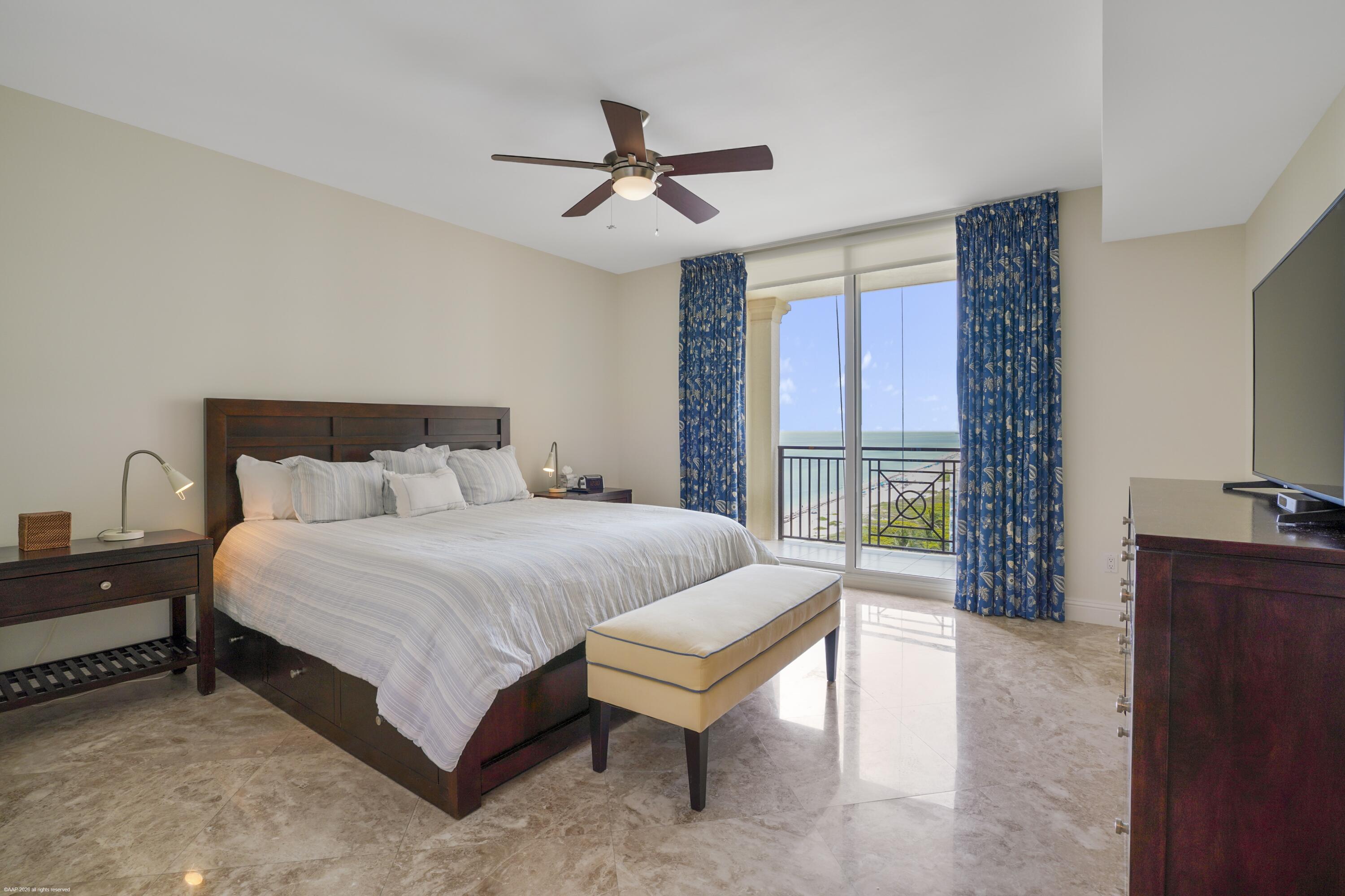 3800 N Ocean Drive 1450 Property Photo 25