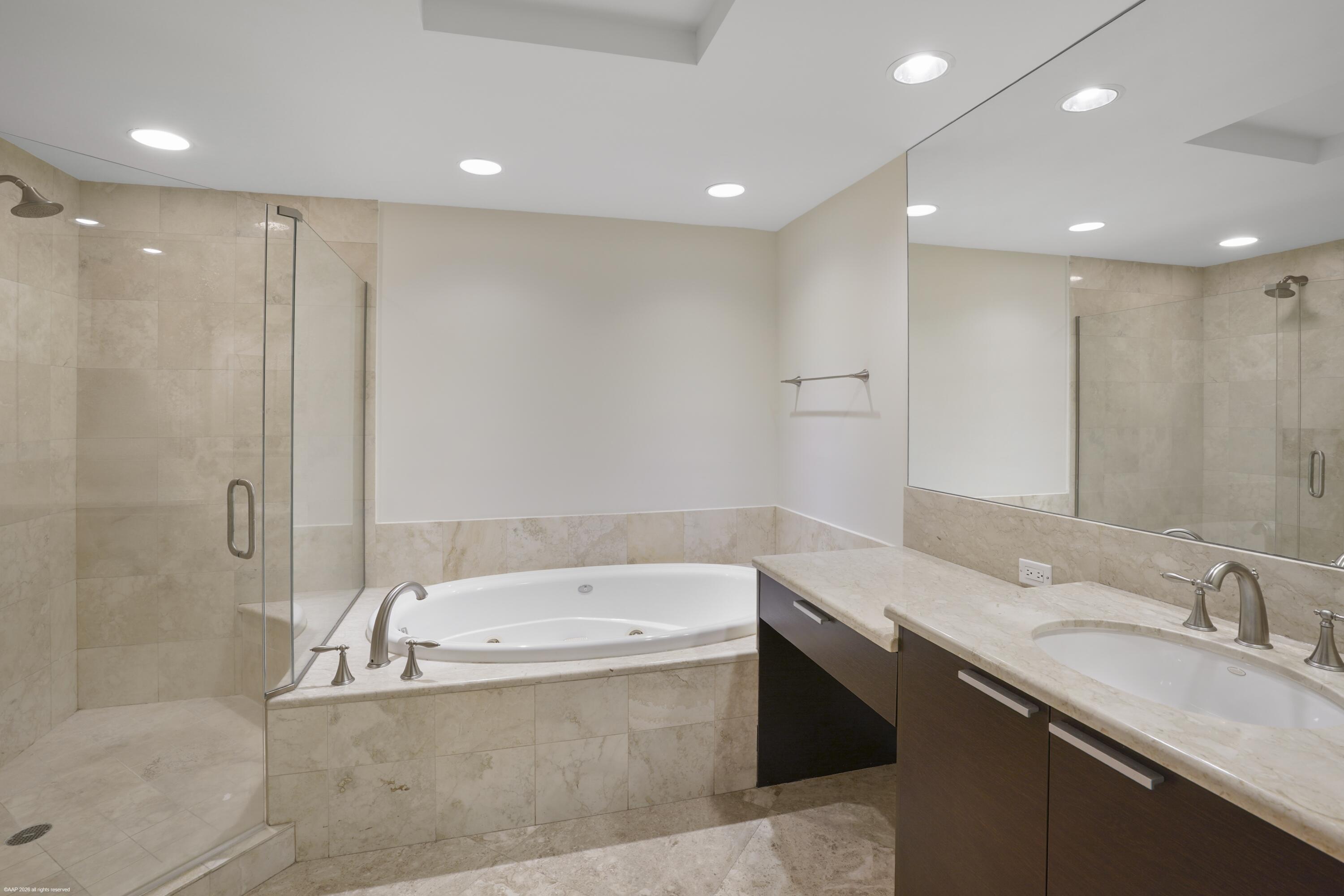 3800 N Ocean Drive 1450 Property Photo 30