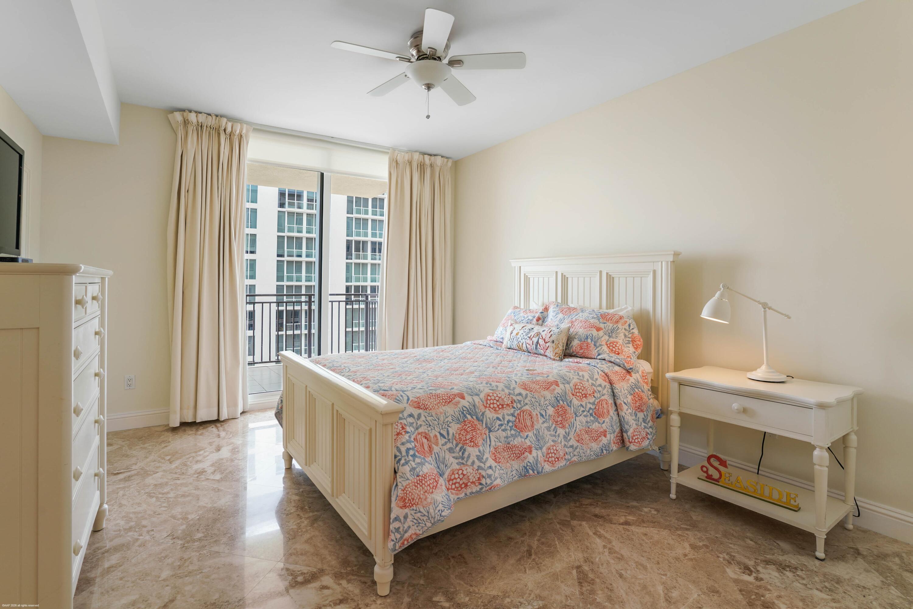 3800 N Ocean Drive 1450 Property Photo 37