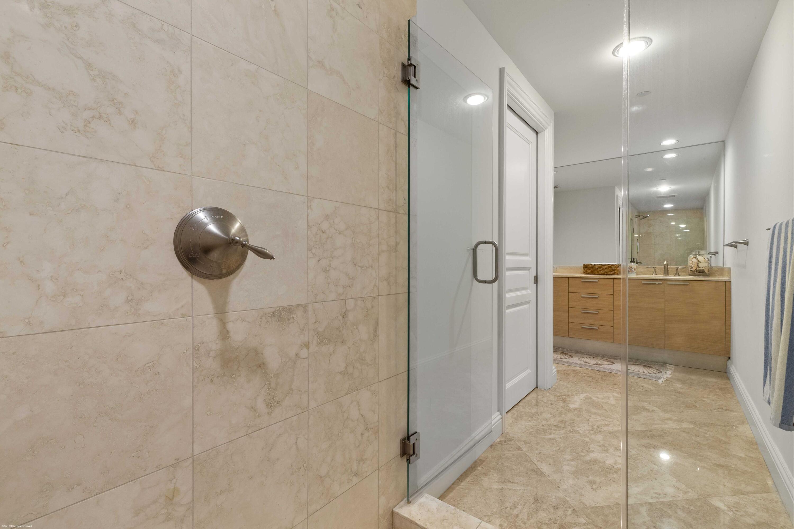 3800 N Ocean Drive 1450 Property Photo 49