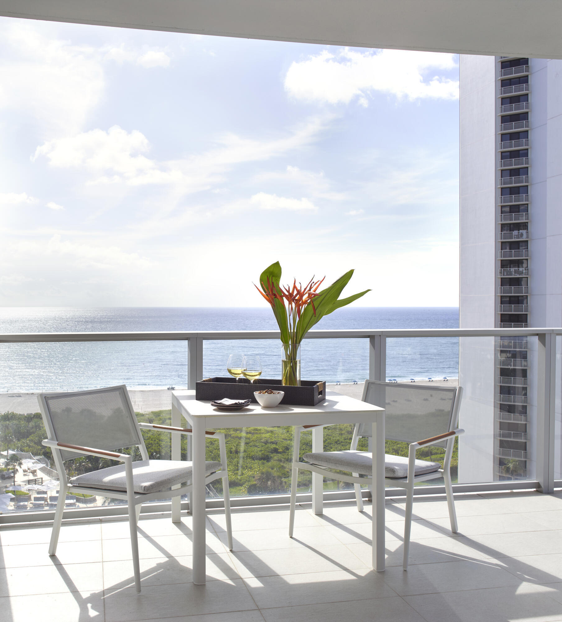 3100 N Ocean Drive P-1105 Property Photo 1
